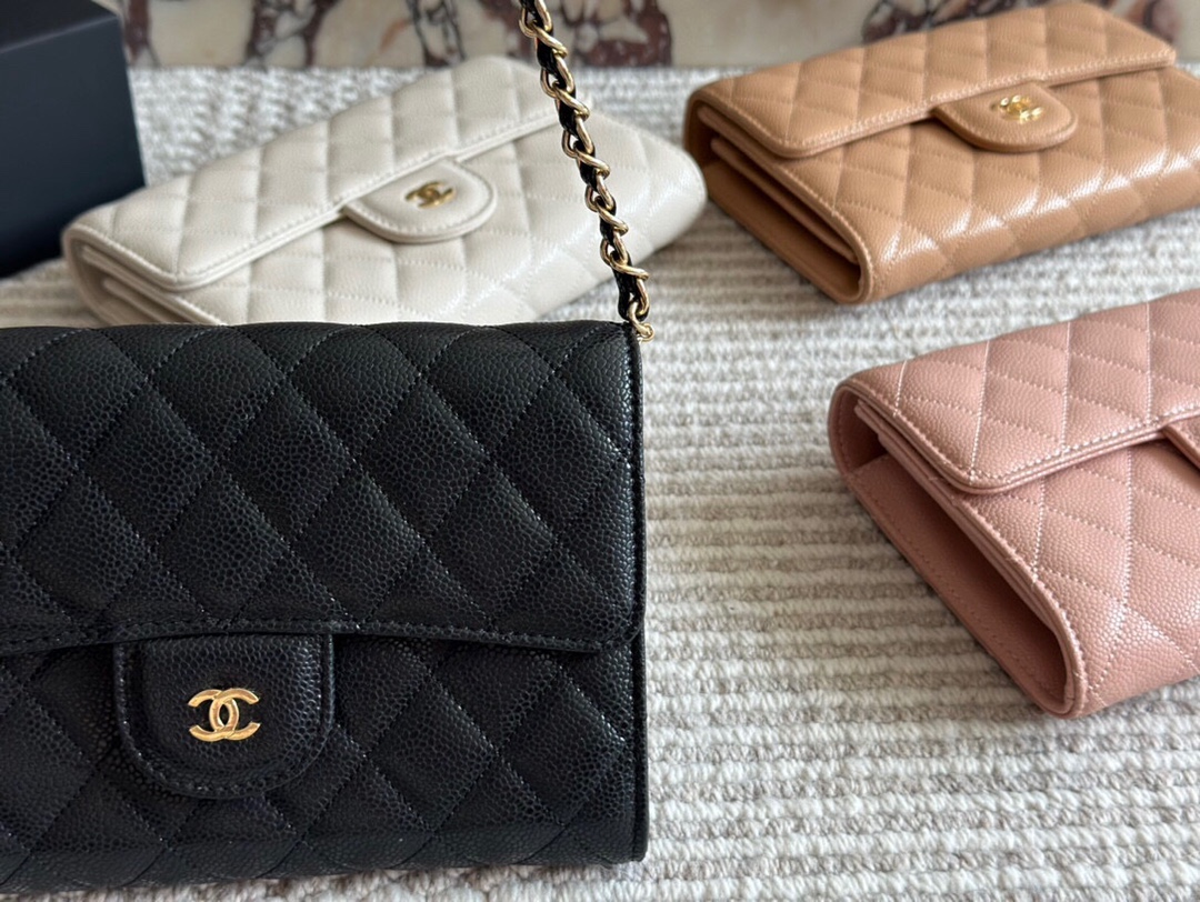 Cc new arrival woc caviar leather bag size: 20cm