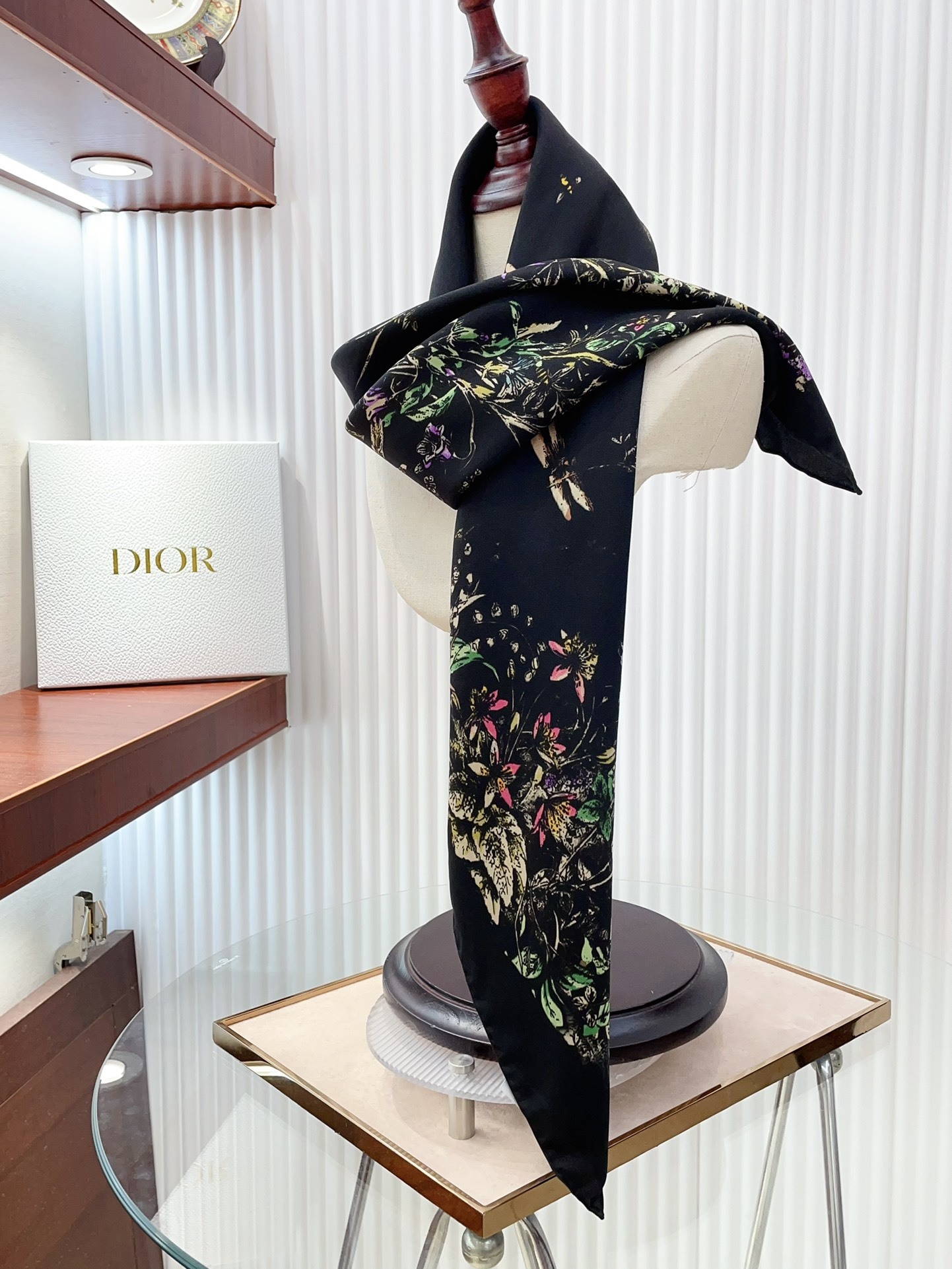 Do Scarf 90*90cm 012