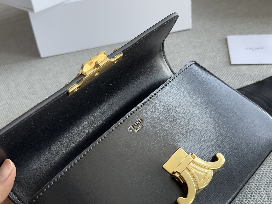 ce 22ss new arrival bag size：20*11cm