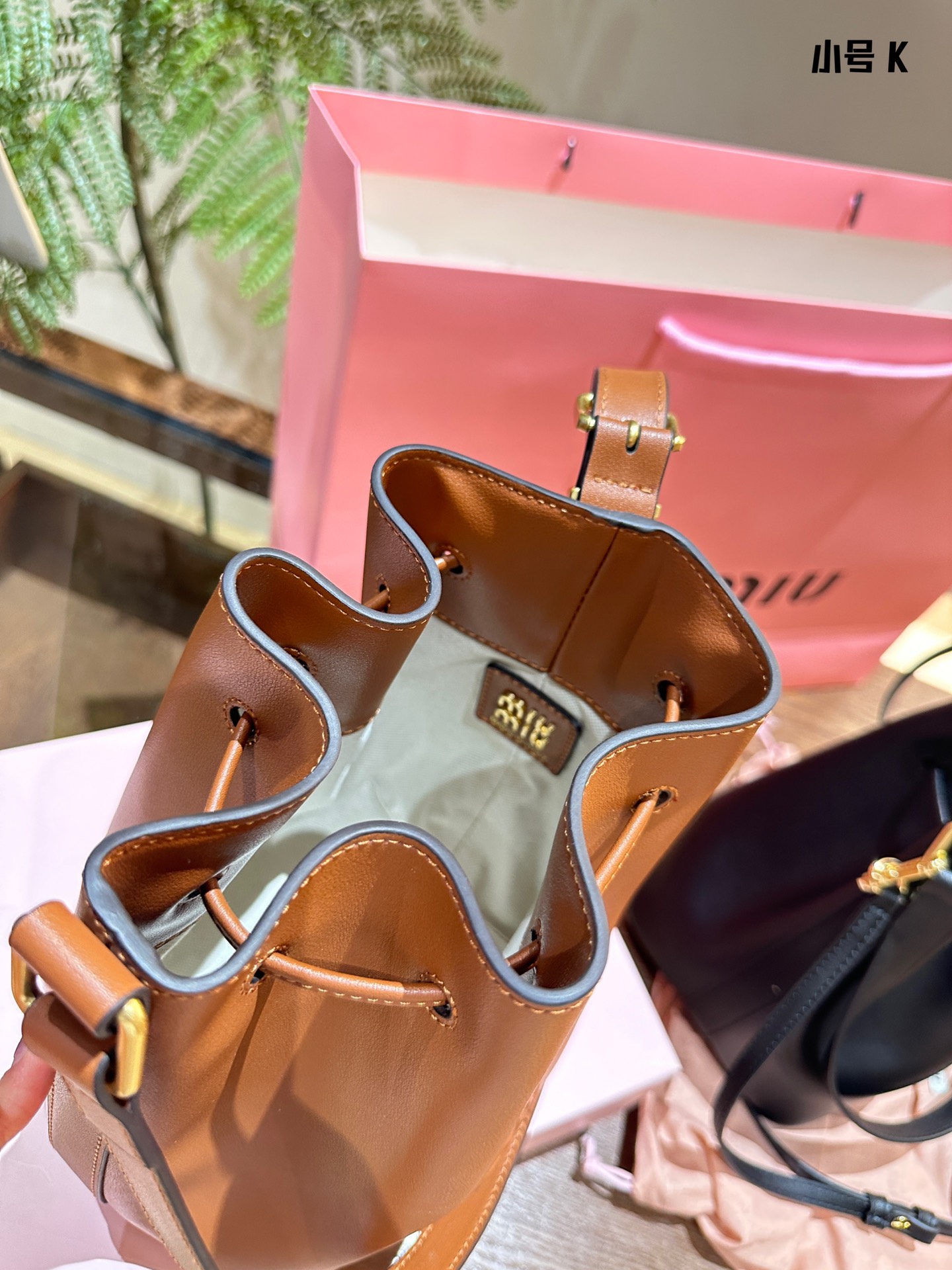 M M new arrival bucket bag size: 16×22 cm