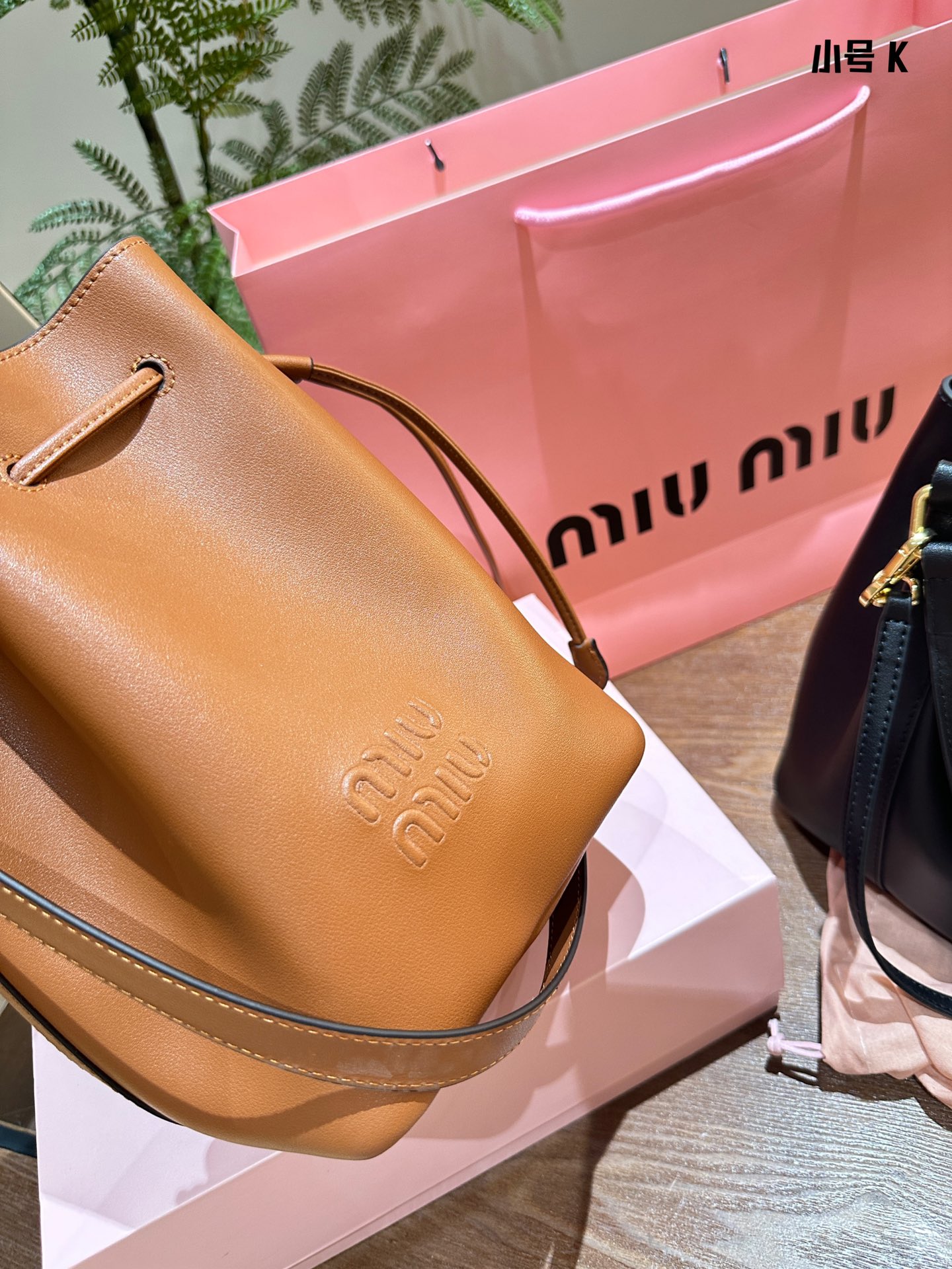 M M new arrival bucket bag size: 16×22 cm