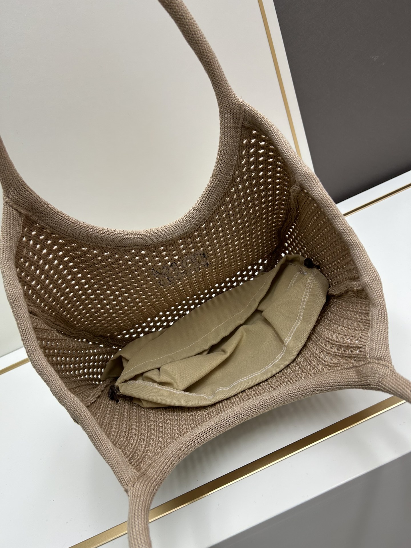 M M new arrival tote bag size: 45x28x8 cm