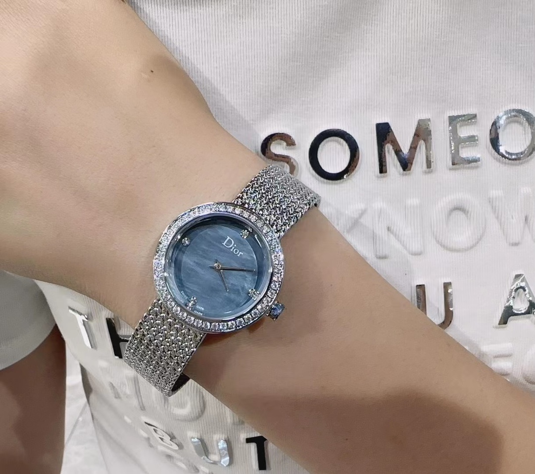 D La Mini D de Dior Satine women watch 30 mm