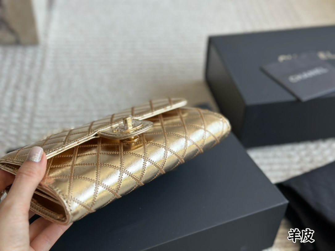 Cc new arrival woc chain bag size: 19cm