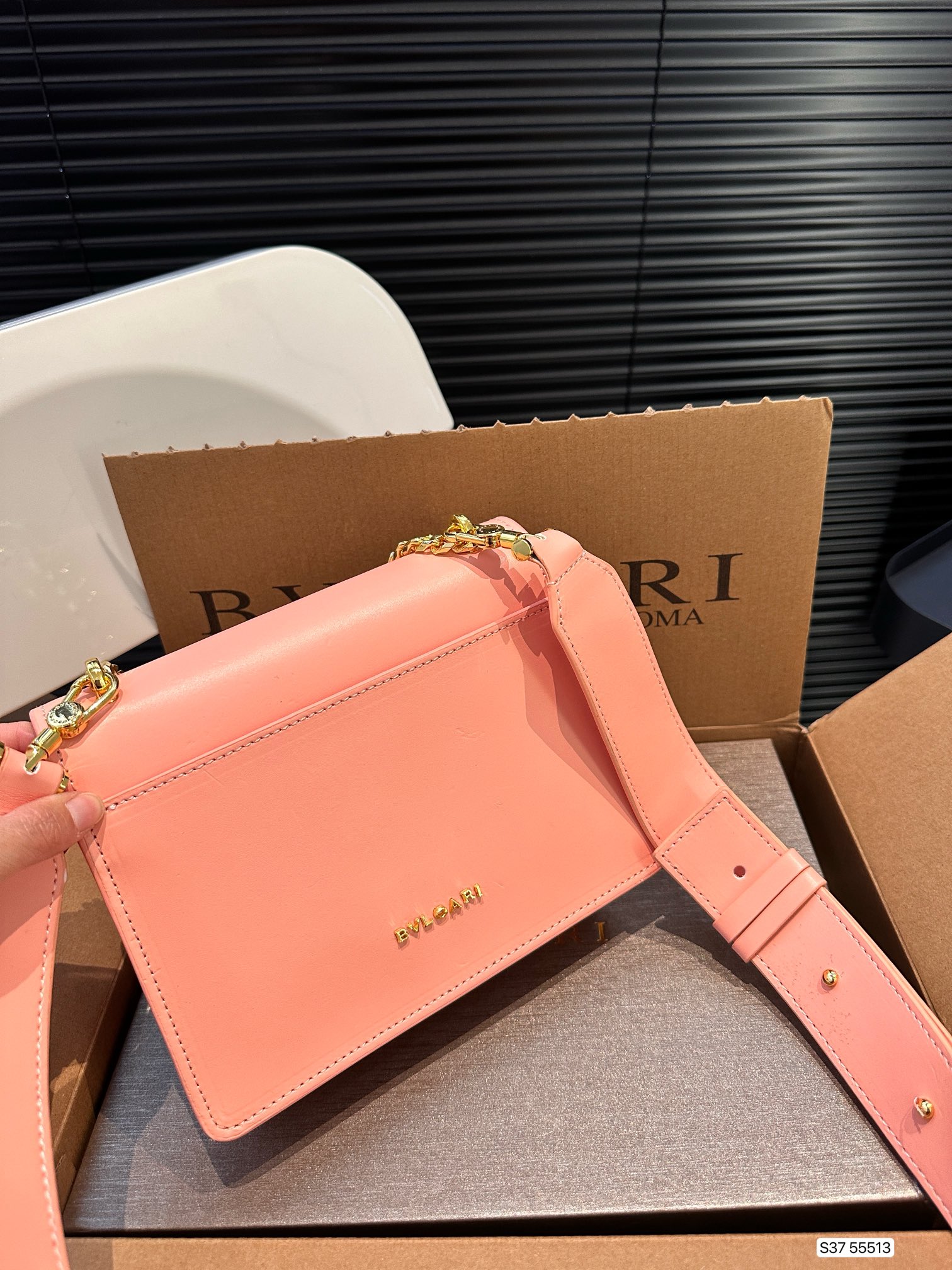 Bvl Serpenti Cabochon new arrival bag size:20 *15.5  cm