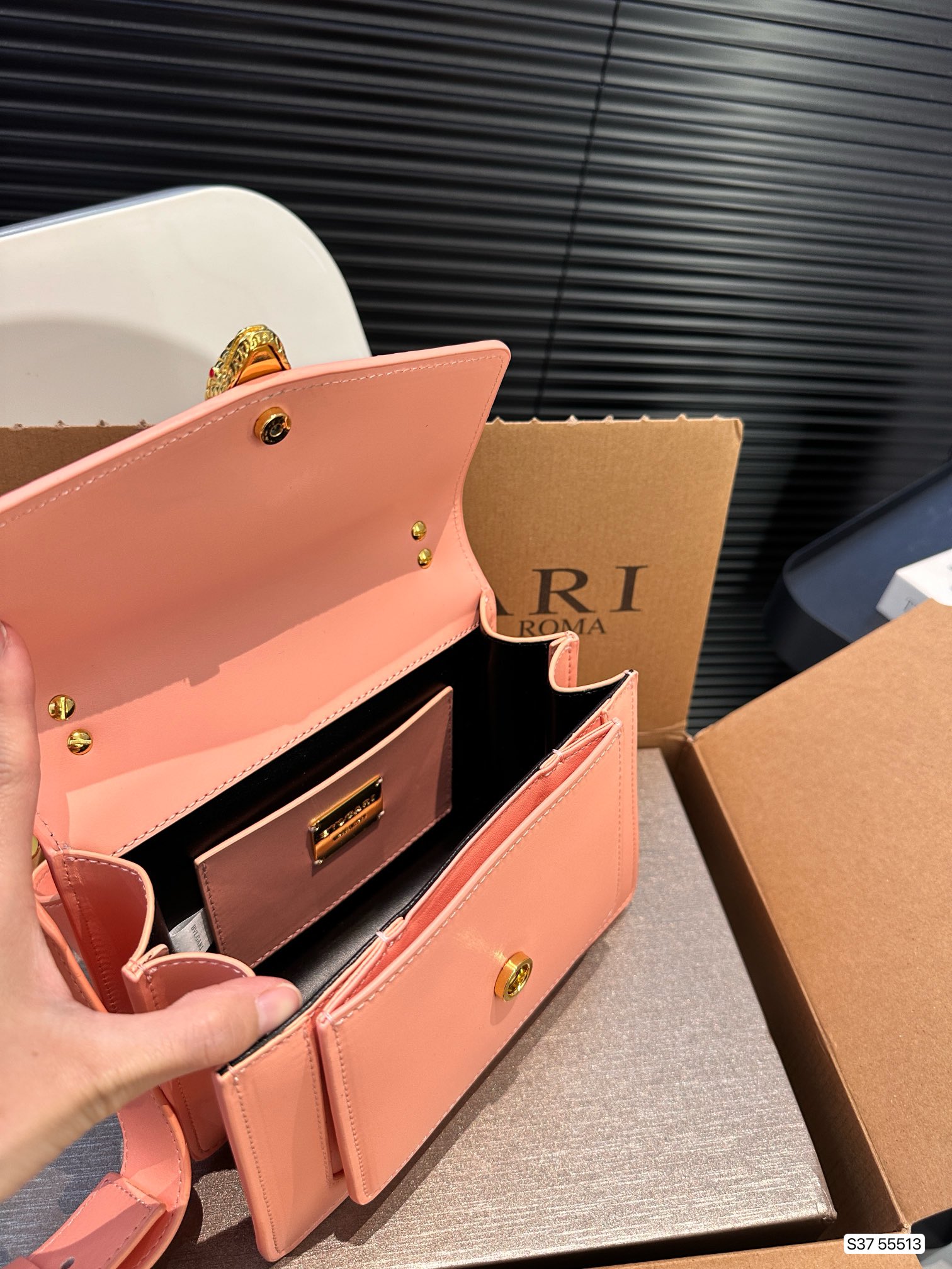 Bvl Serpenti Cabochon new arrival bag size:20 *15.5  cm