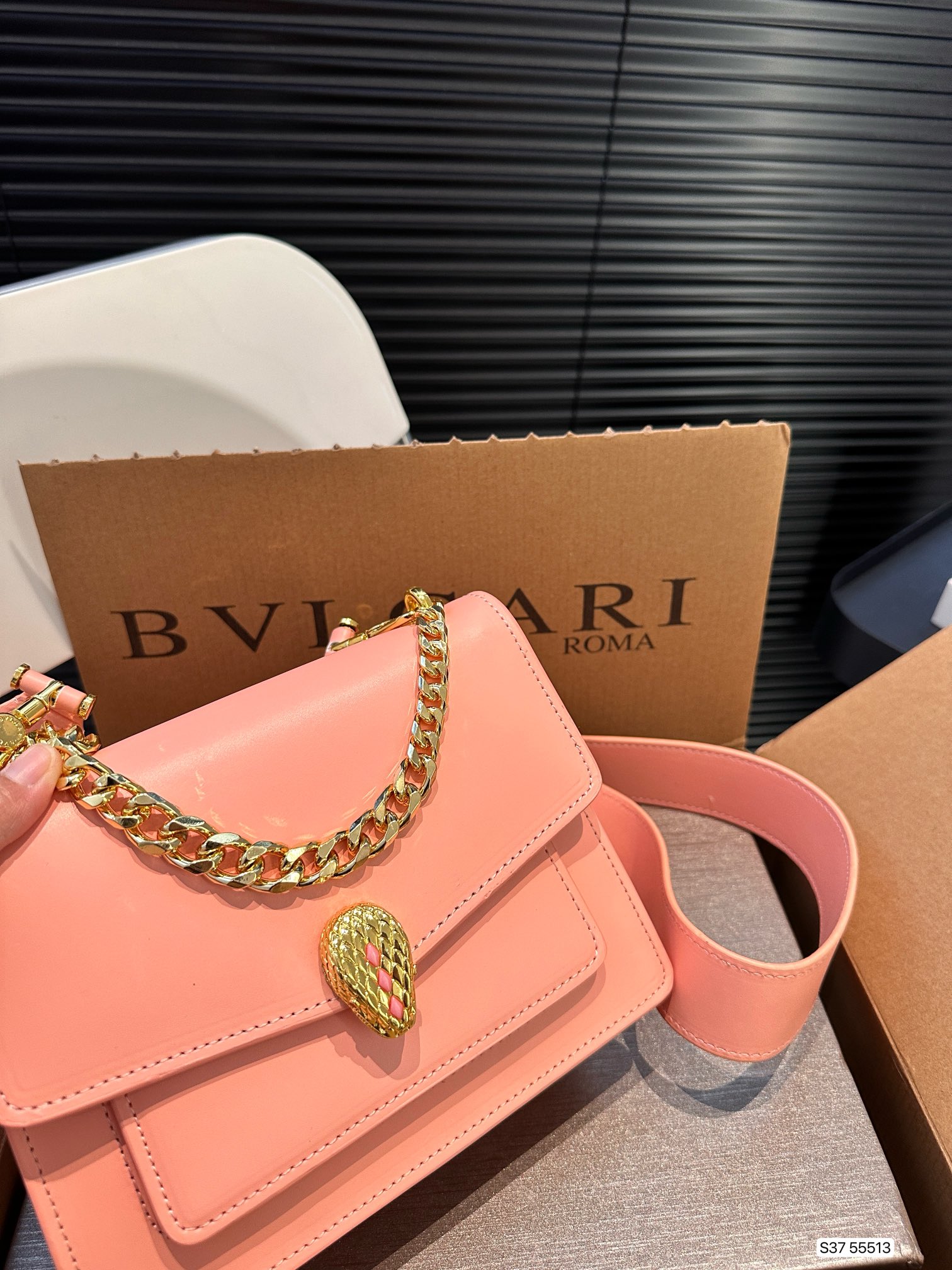 Bvl Serpenti Cabochon new arrival bag size:20 *15.5  cm