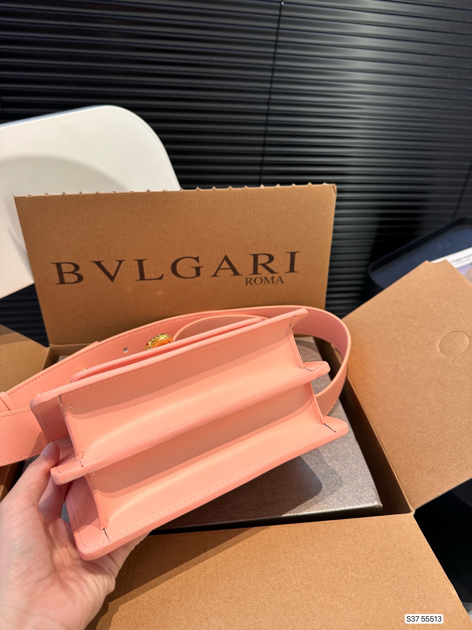 Bvl Serpenti Cabochon new arrival bag size:20 *15.5  cm