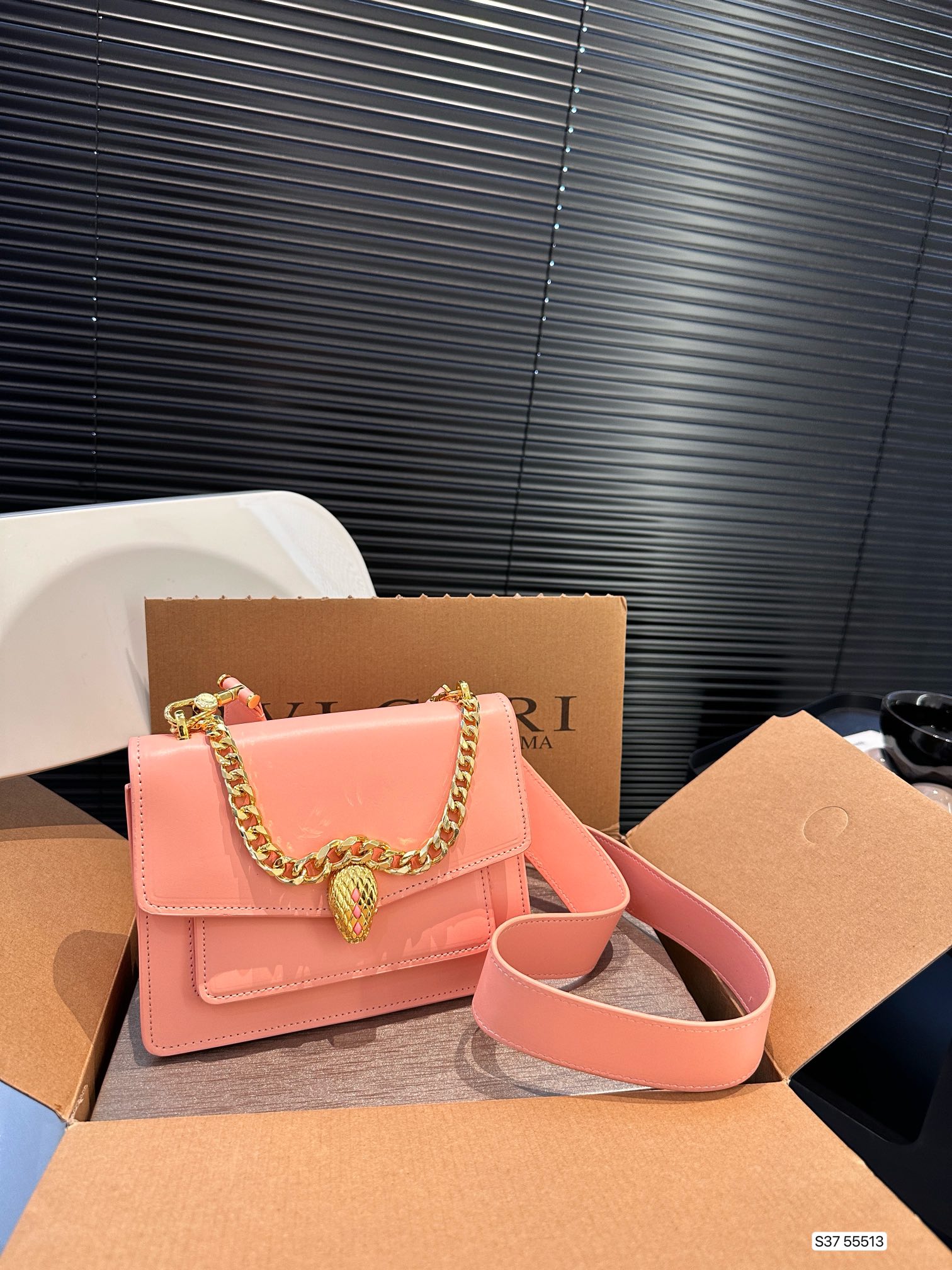 Bvl Serpenti Cabochon new arrival bag size:20 *15.5  cm