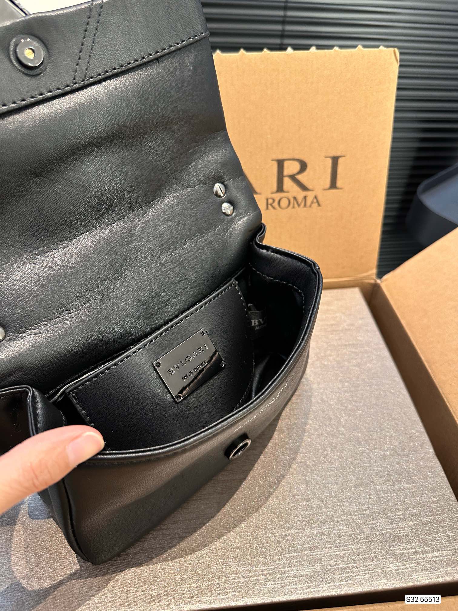 Bvl new arrival Serpenti Cabochon bag size: 18 *12  cm