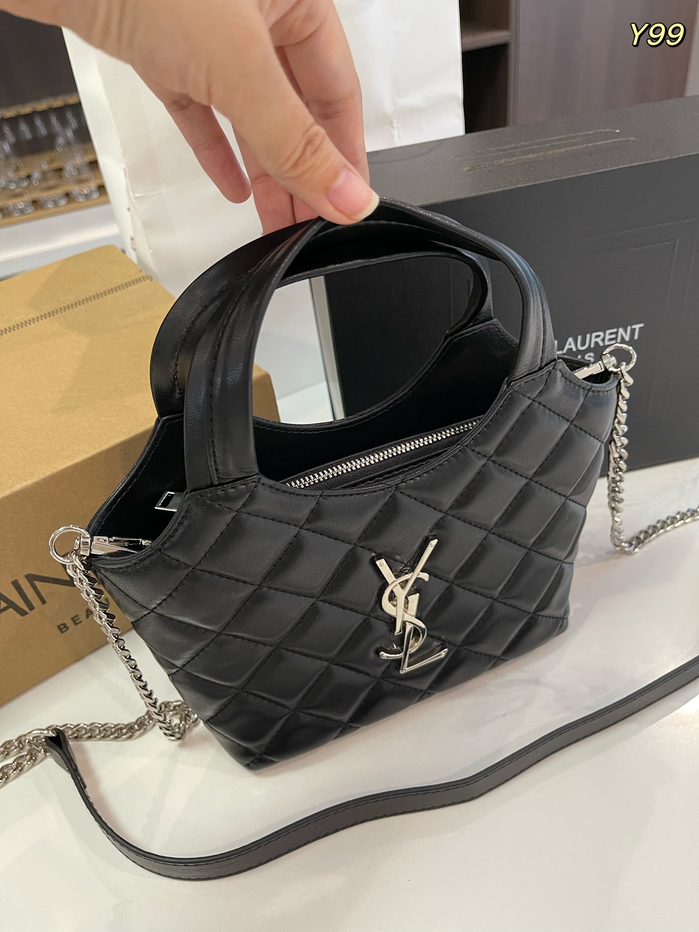 Y LCARE new arrival tote bag size：17*13cm