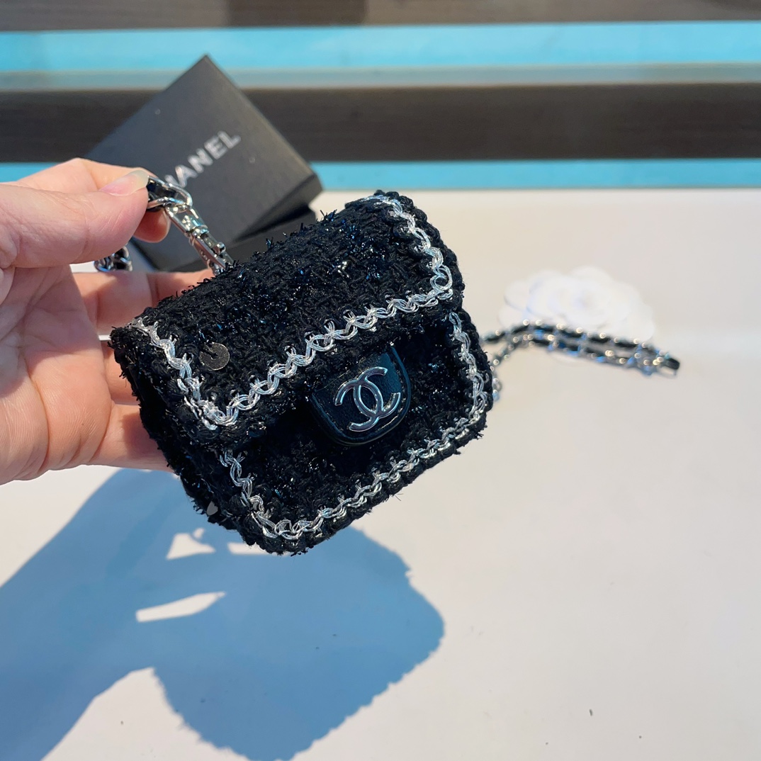 Cc nw arrival mini key chain purse