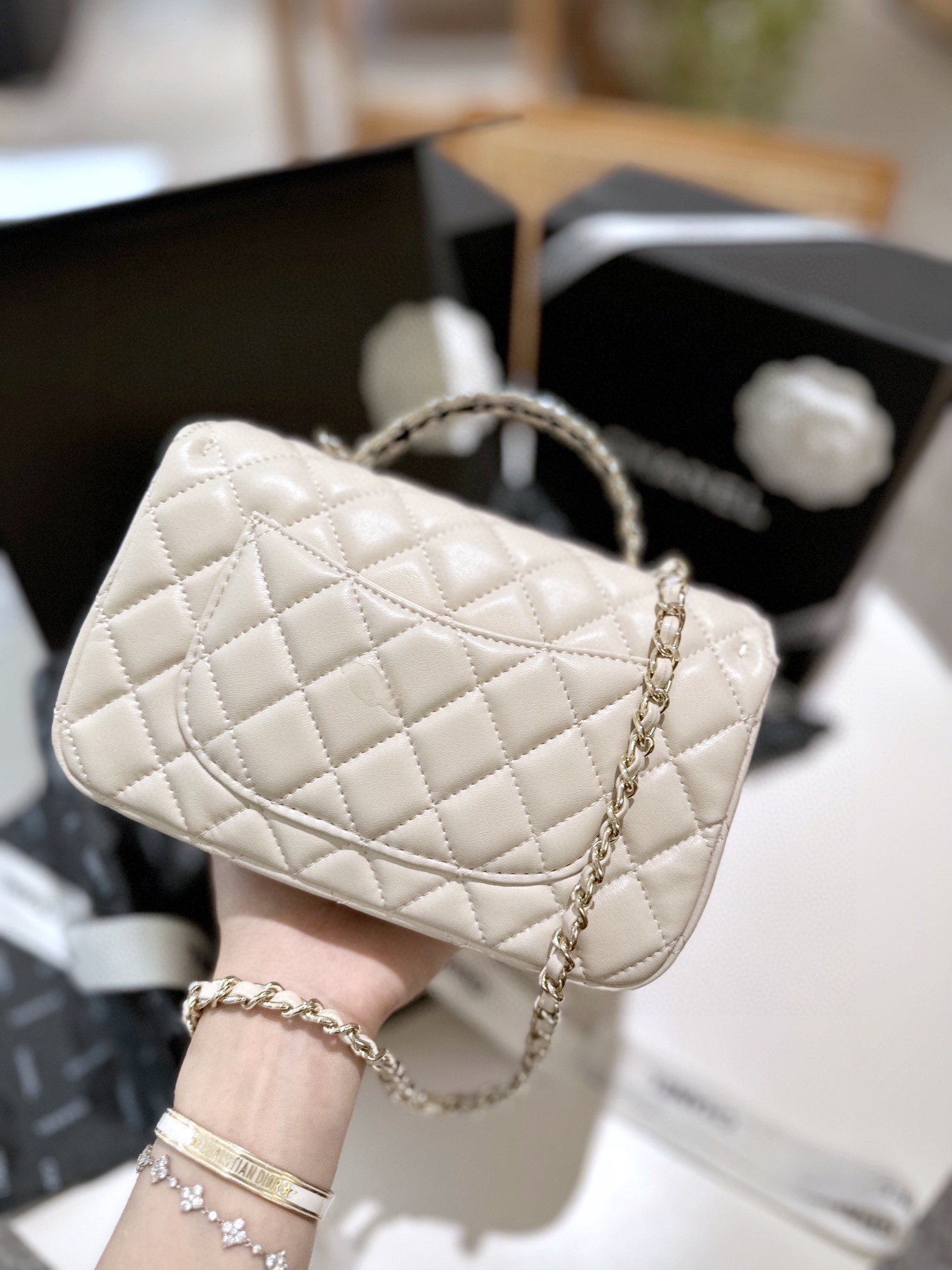 CC new arrival cocohandle bag size: 22 cm