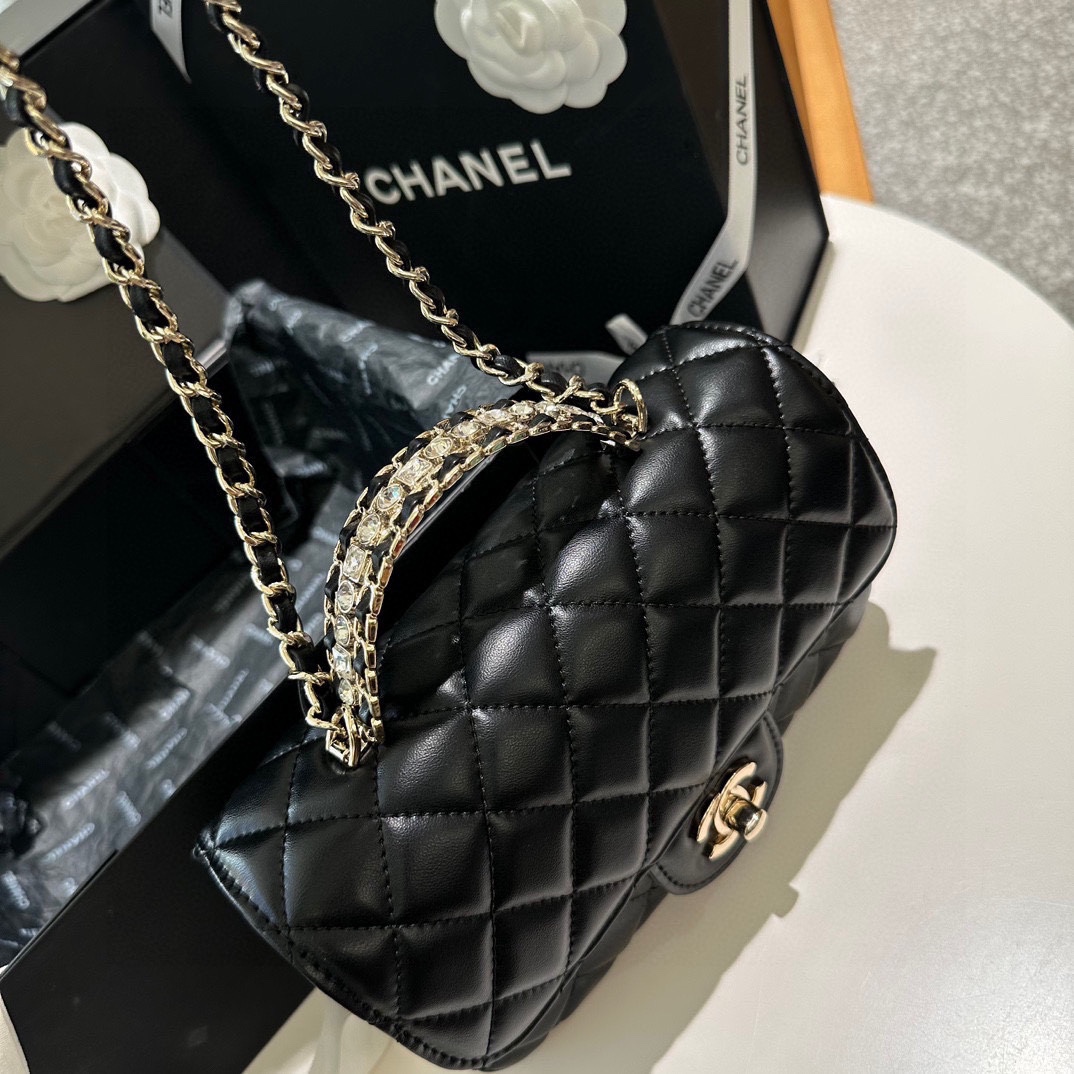 CC new arrival cocohandle bag size: 22 cm