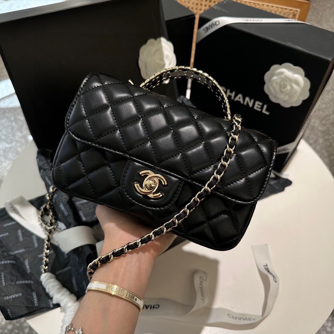 CC new arrival cocohandle bag size: 22 cm