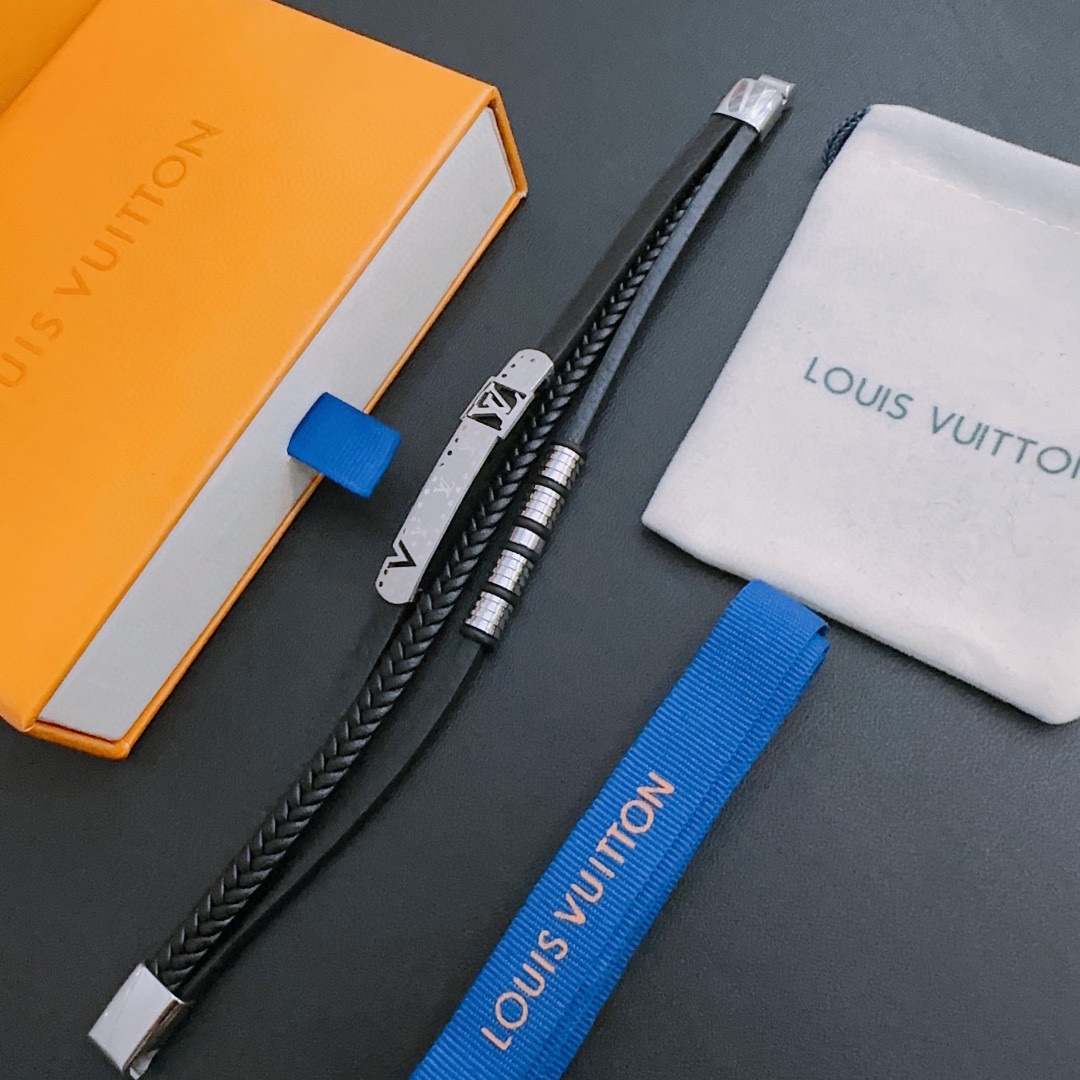 Lv New Arrival Bracelet 0004-22cm-ajustable