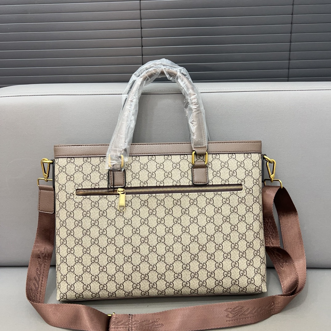 GG new arrival men and women handbag 02 size:  28 x 38 cm