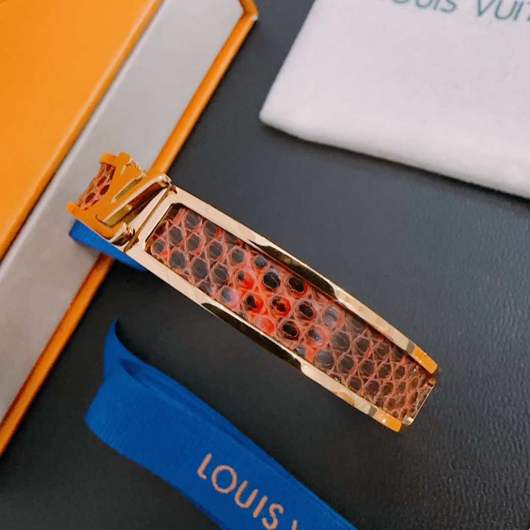 Lv New Arrival Bracelet 0008