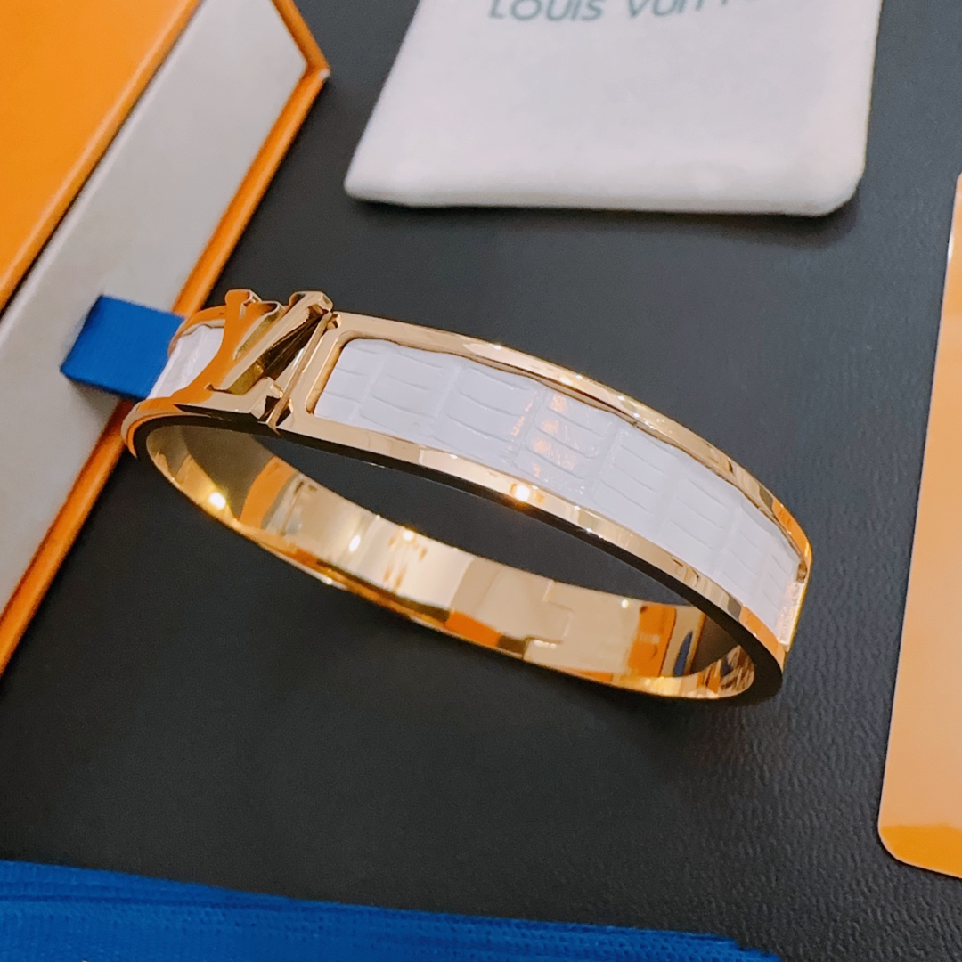 Lv New Arrival Bracelet 0008