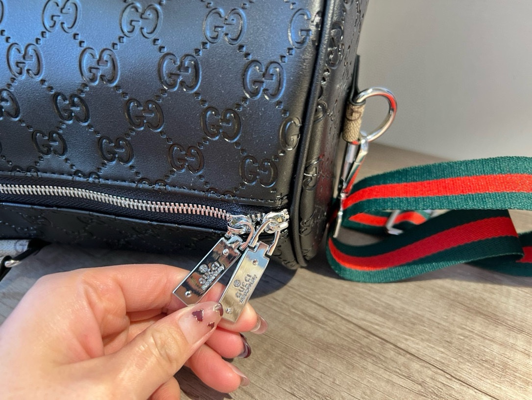 GG new arrival travel bag size: 50*18*27cm