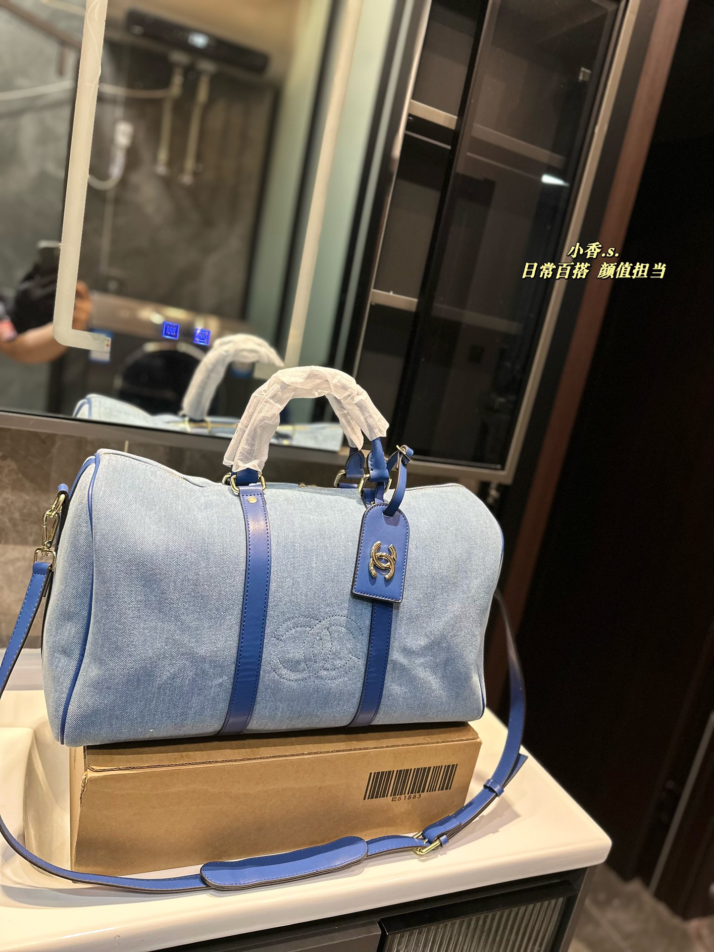 Cc new arrival travel bag size: 45*26 cm