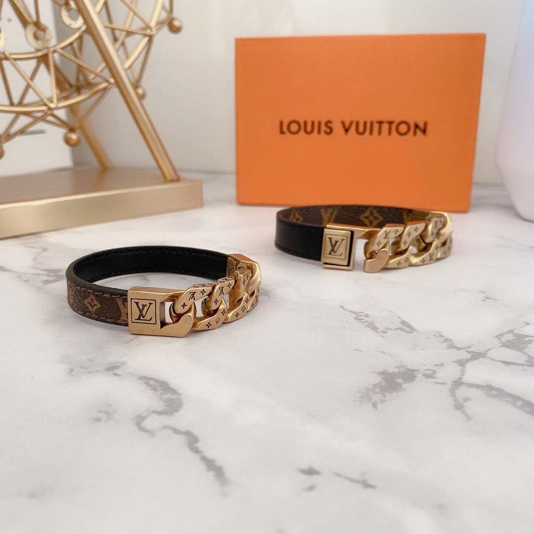 Lv New Arrival Bracelet 0001 Men: 20cm, Women: 18cm