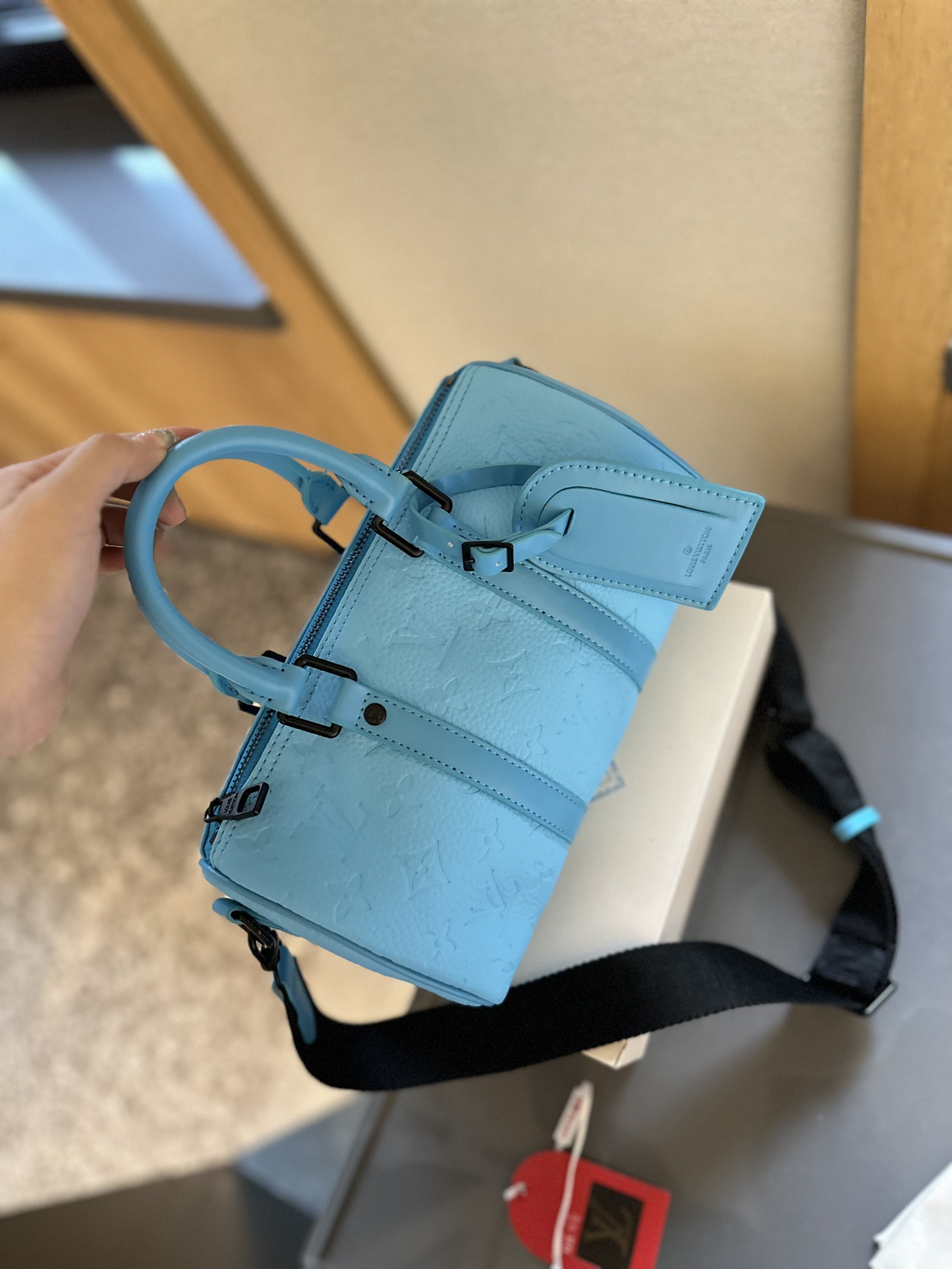 Louis new arrival keepall bag size:25 *12 cm