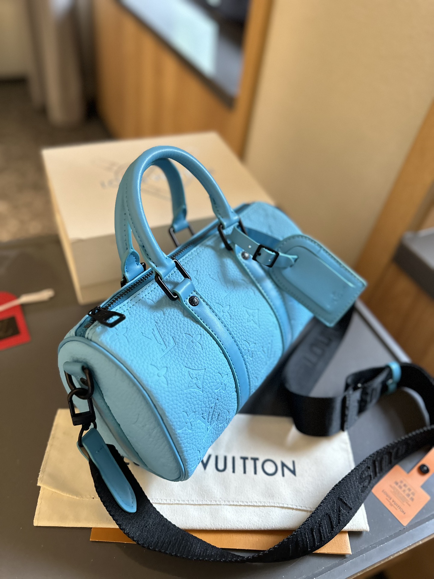 Louis new arrival keepall bag size:25 *12 cm