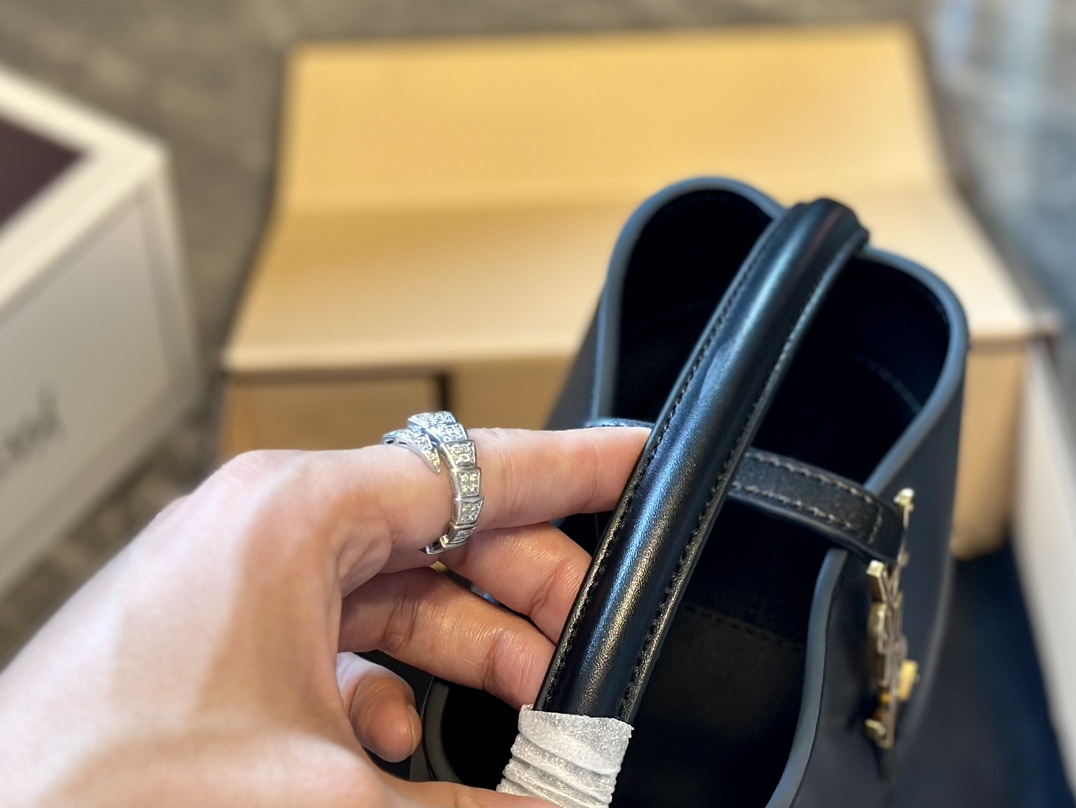 Y Le 37 Bucket MINI BAG SIZE: 13*15cm