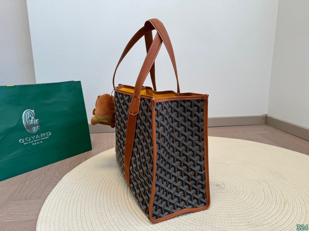 Goy new arrival tote bag size: 46 * 29 cm