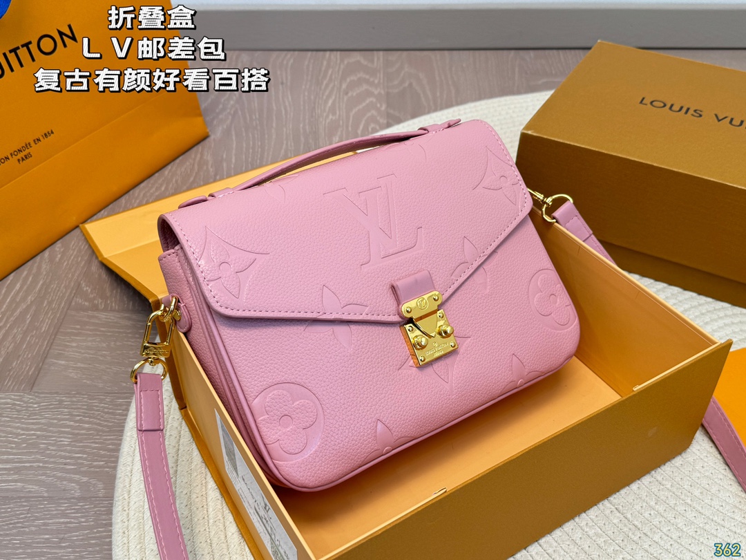 Louis 2024 new arrival Pochette bag size: 24 * 18 cm