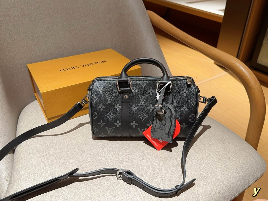 Louis keepall25 men and women bag size: 25��15��11 cm