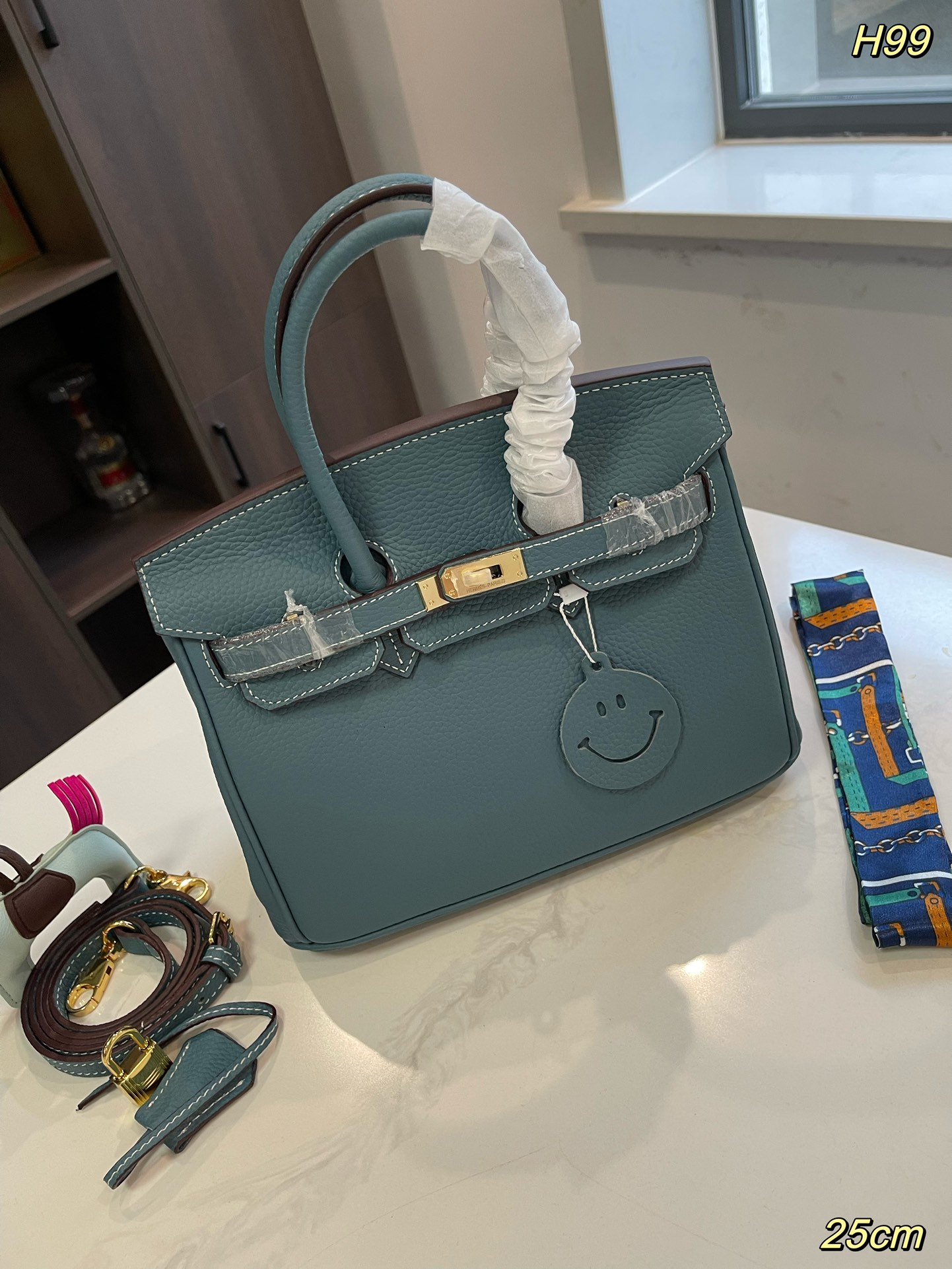 Her new arrrival Birkin togo leather bag size: 25 cm