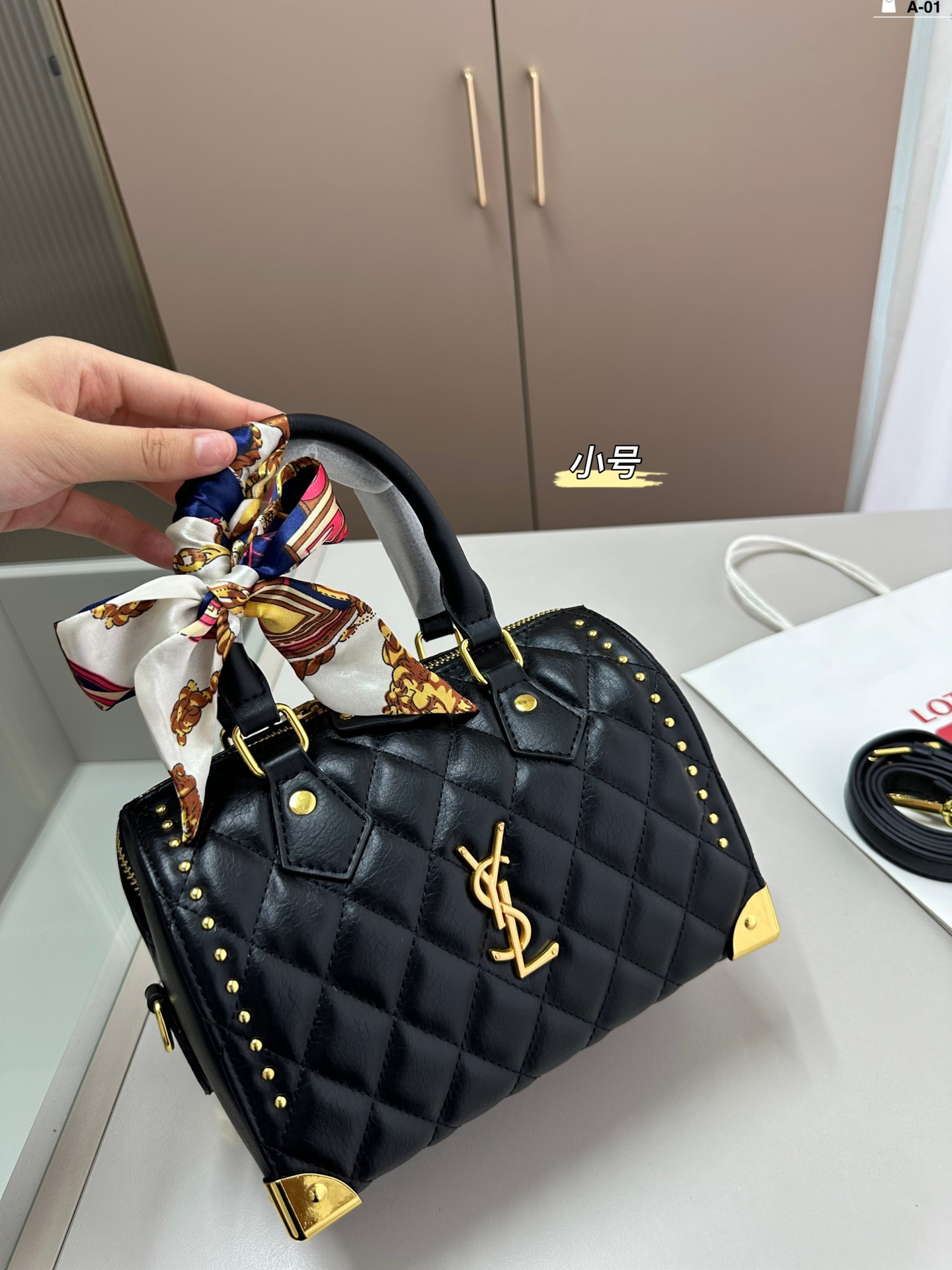 Y new arrival boston bag size: 20×13 cm