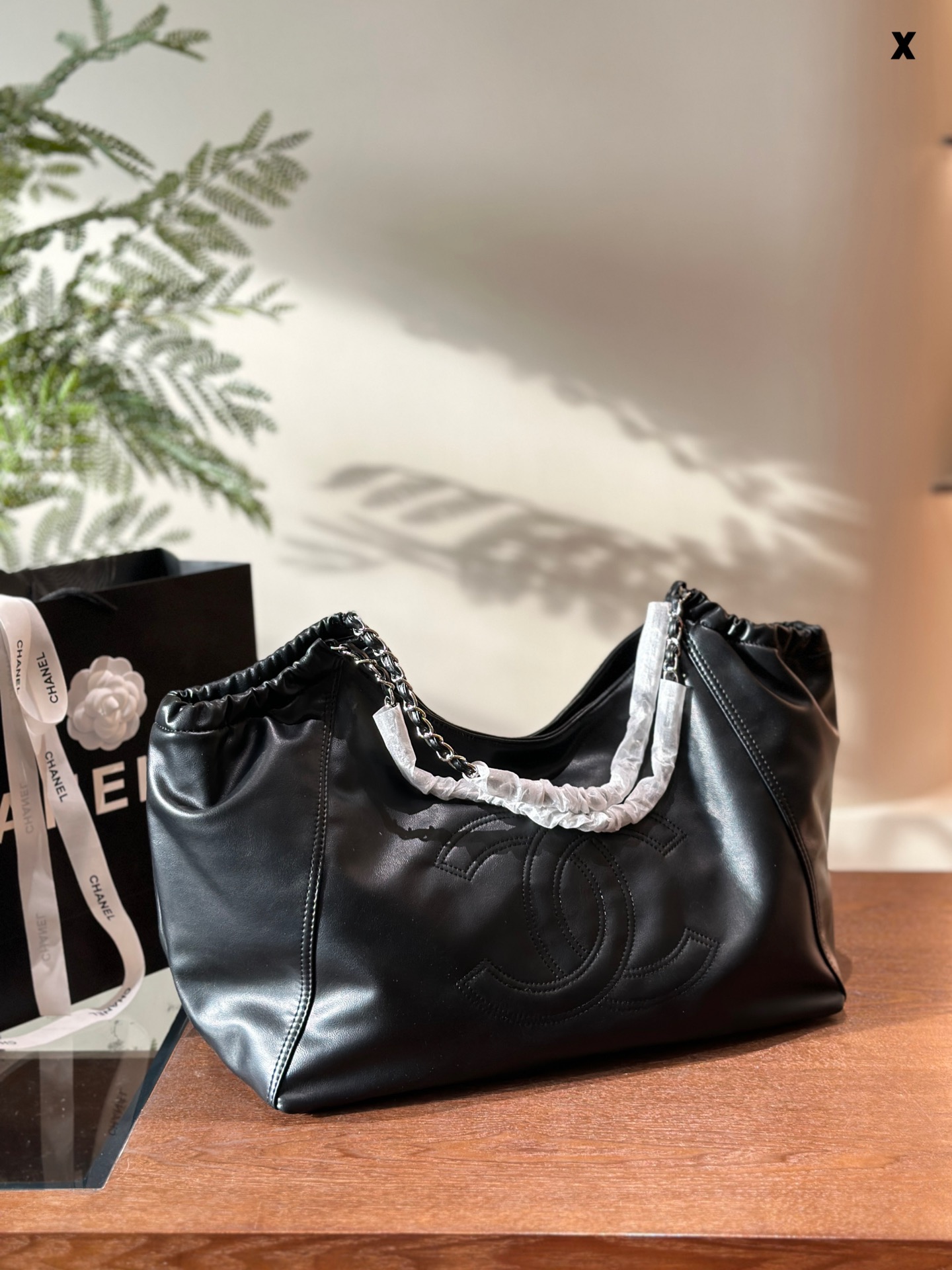 CC new arrival tote bag size: 43*30cm