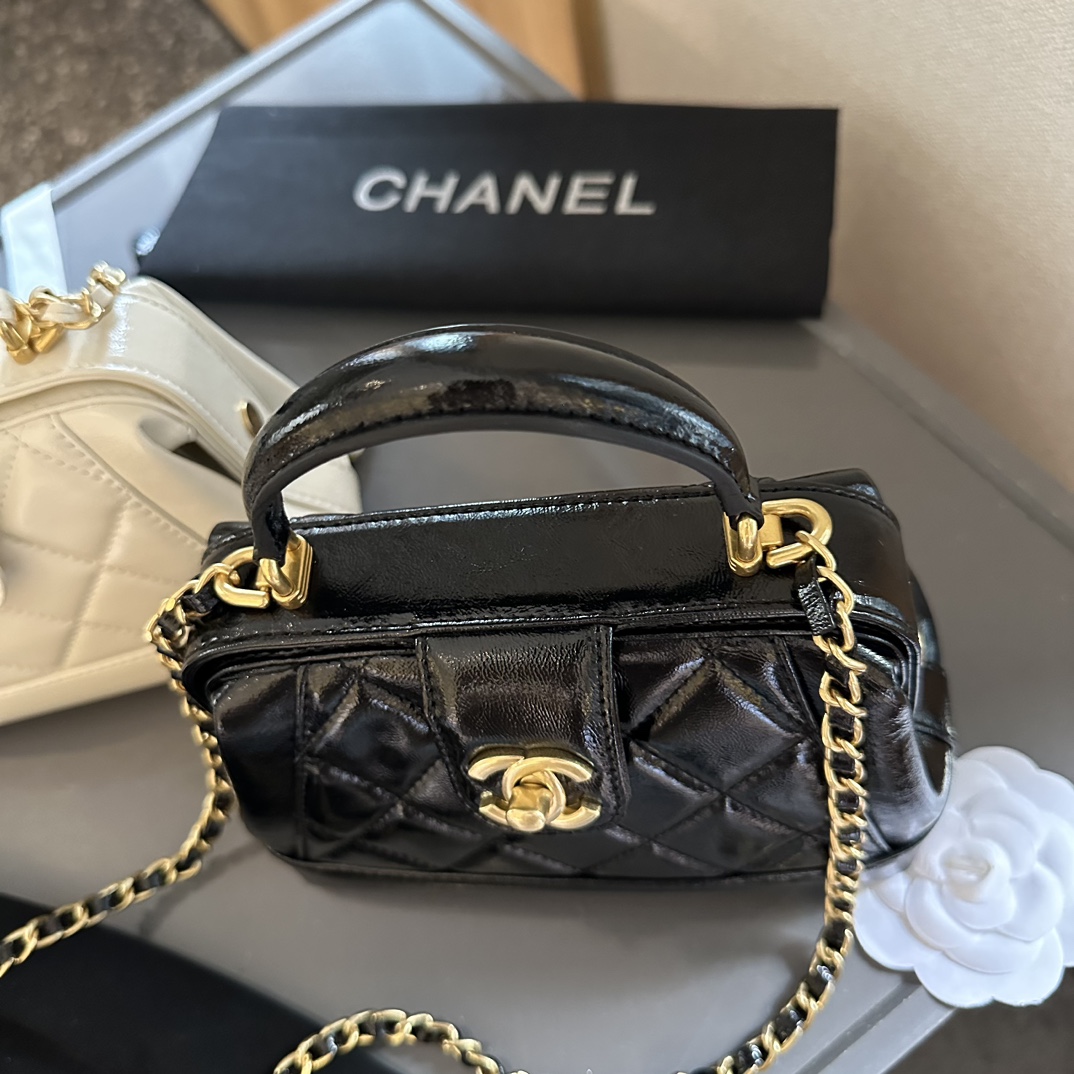 CC new arrival 24A bag size: 20 cm