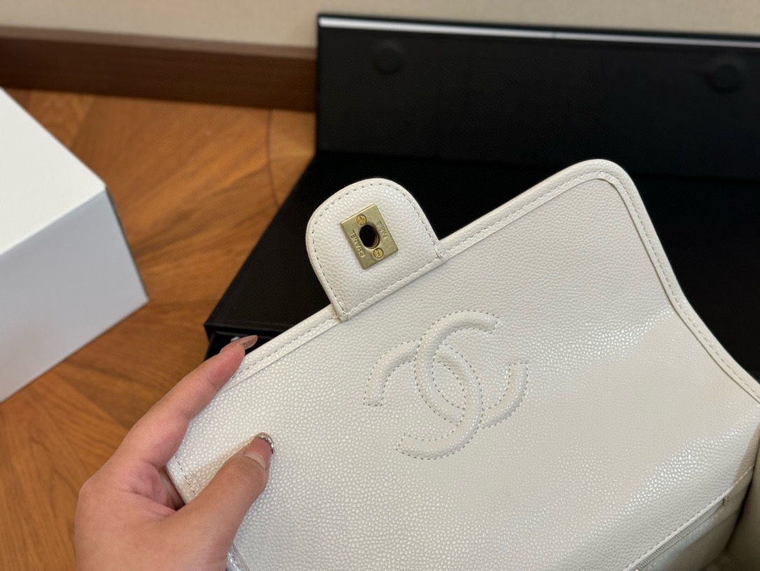 Cc new arrival 22k caviar leather size: 25*15cm