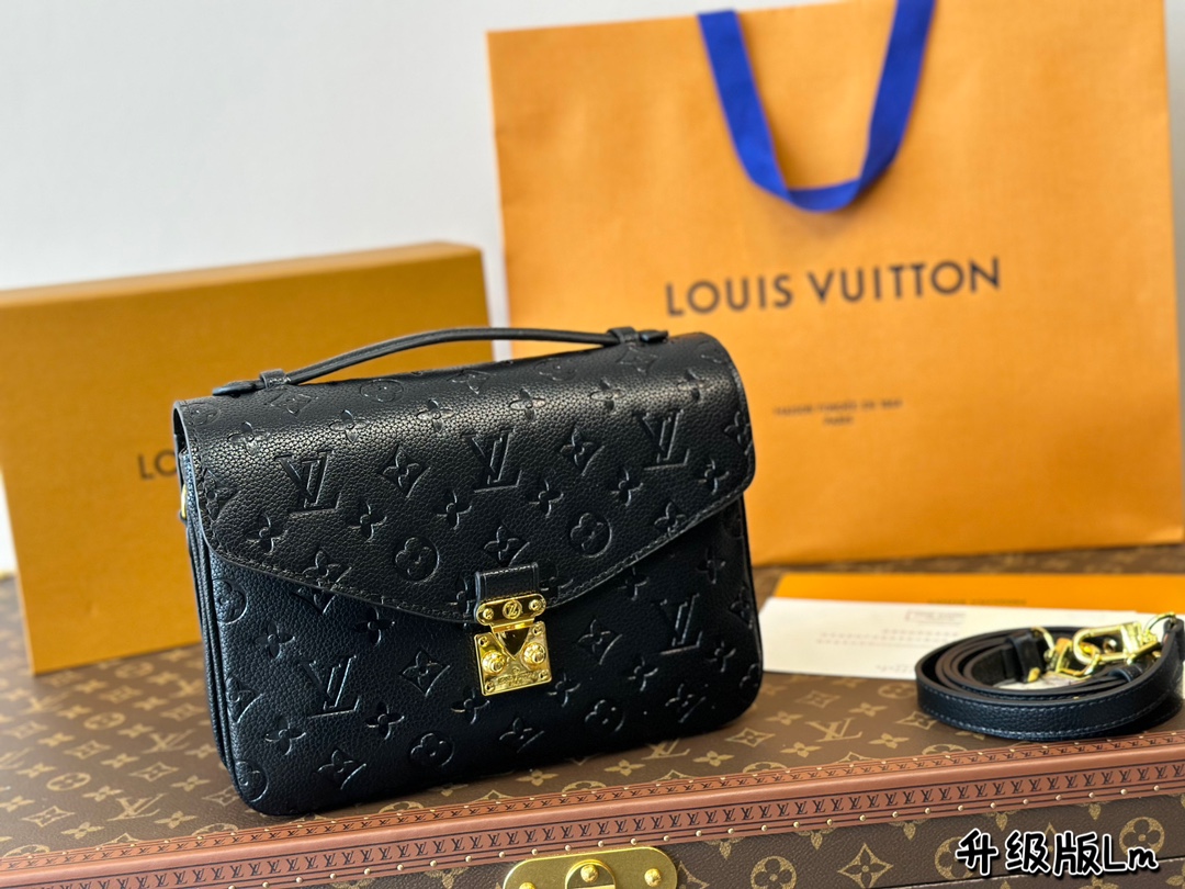 Louis new arrival bag size: 25 cm