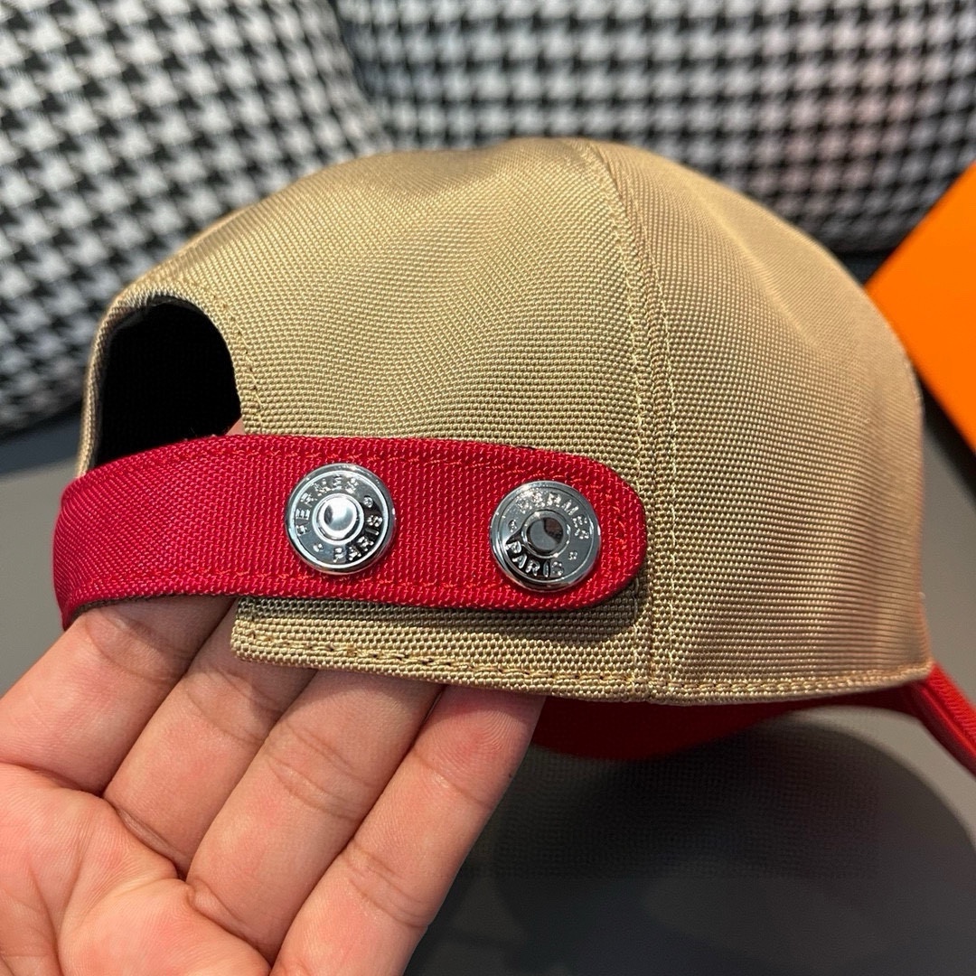 Her New Arrival Hat 0007