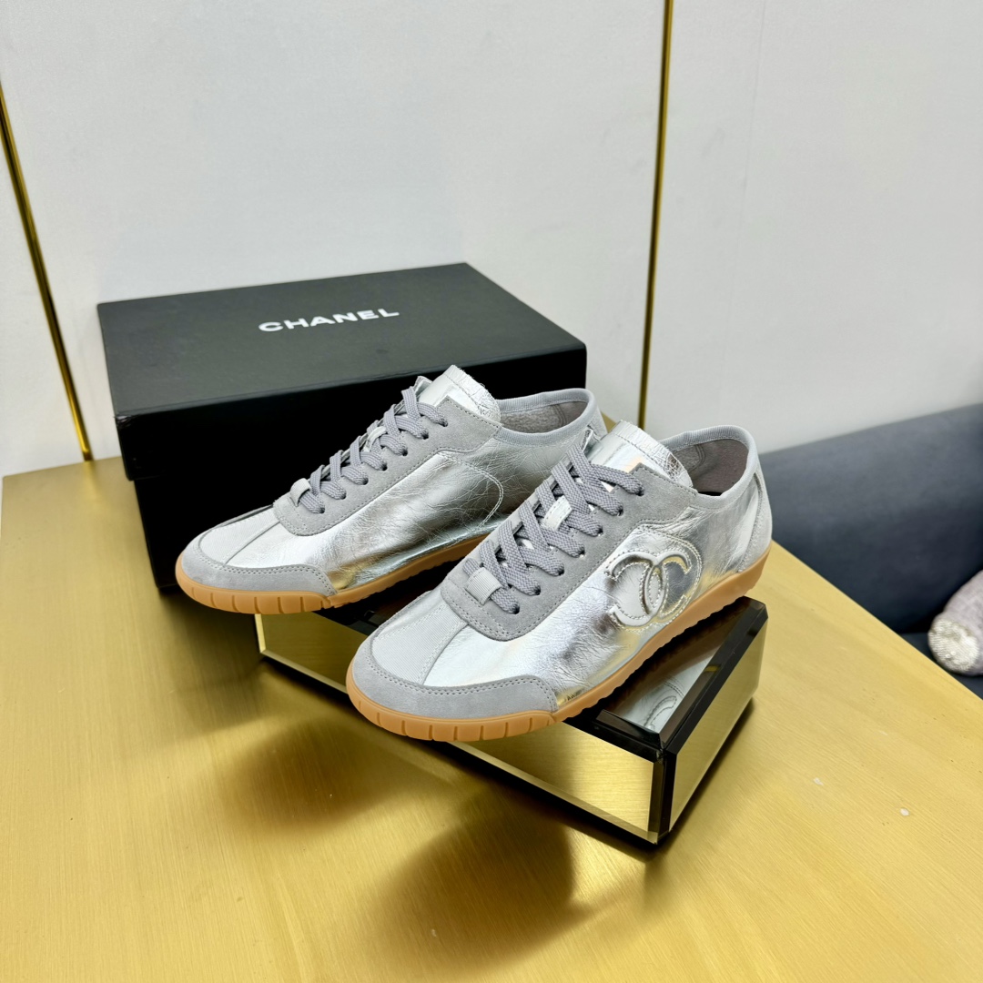 Cc new arrival women sneakers silver and gold shoes