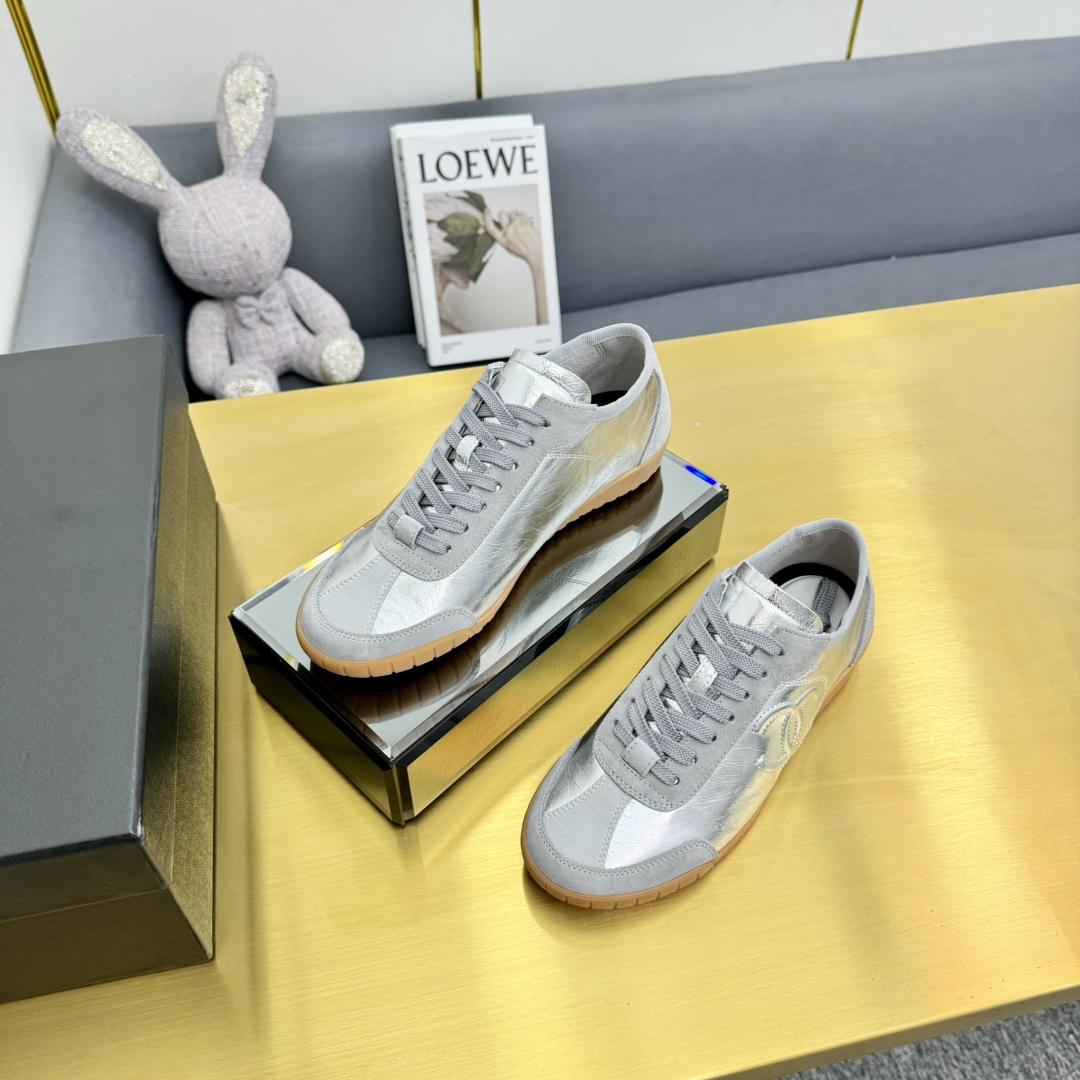 Cc new arrival women sneakers silver and gold shoes