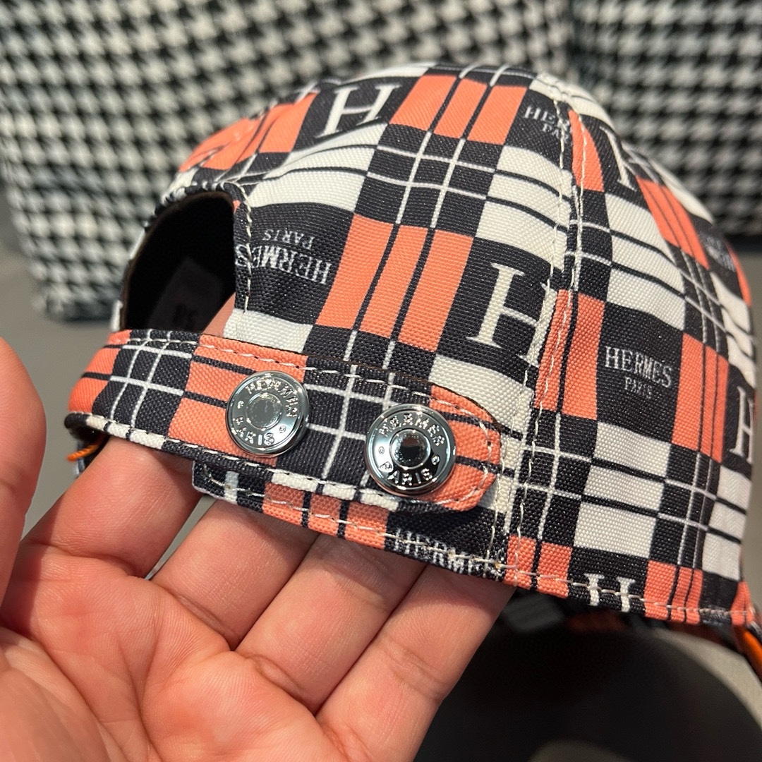 Her New Arrival Hat 0005