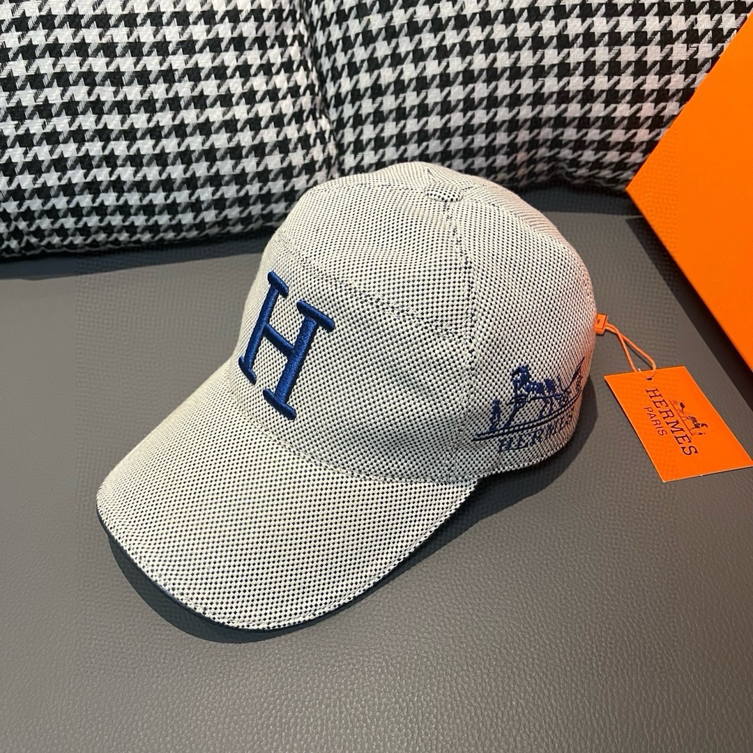 Her New Arrival Hat 0004