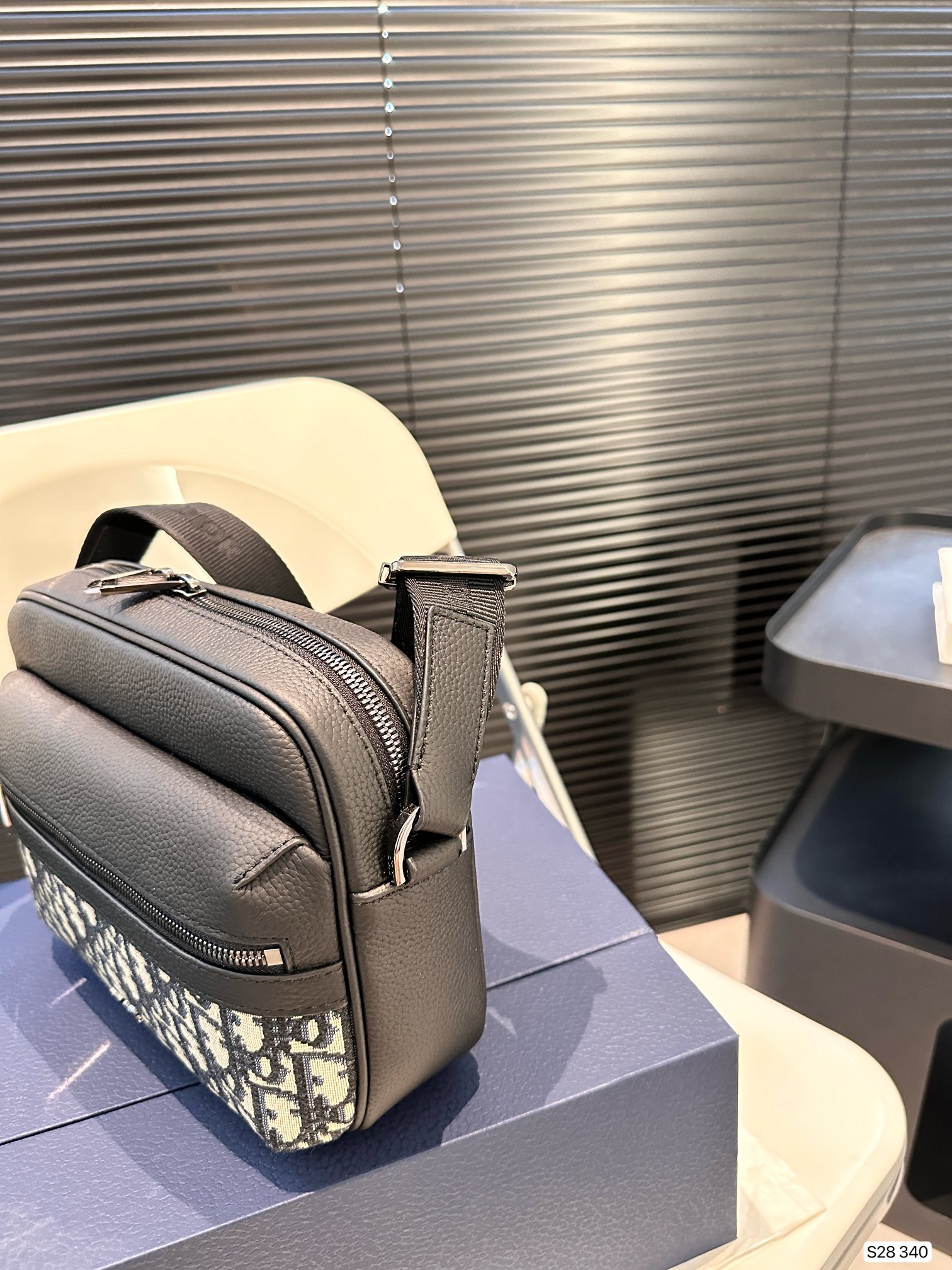 D new arrival camera bag size;24 * 17 cm