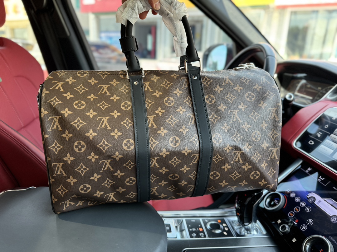 Louis new arrival keepall Bandouli��re bag size: 45x20x27cm