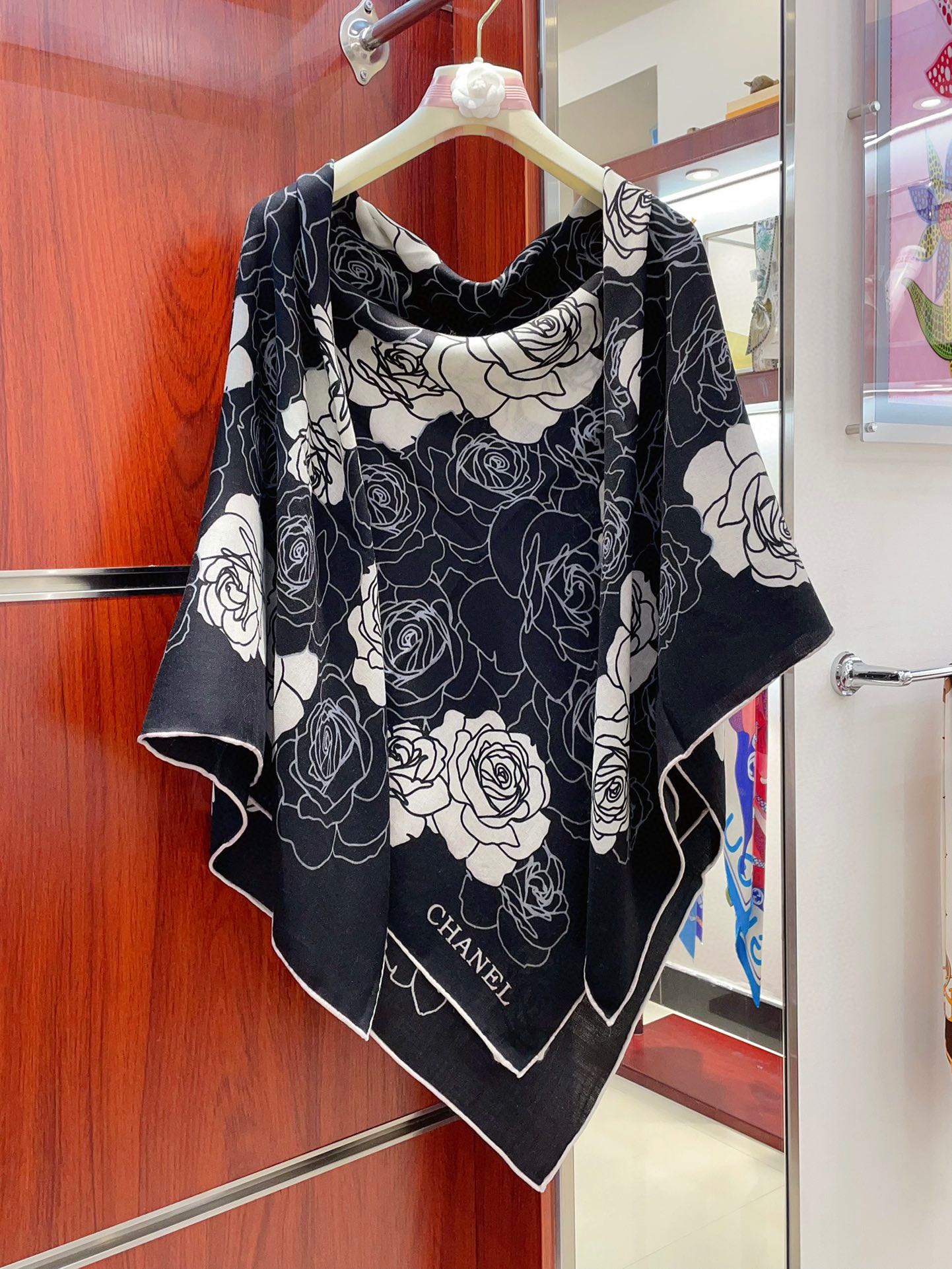 CC Scarf 140*140cm 0046