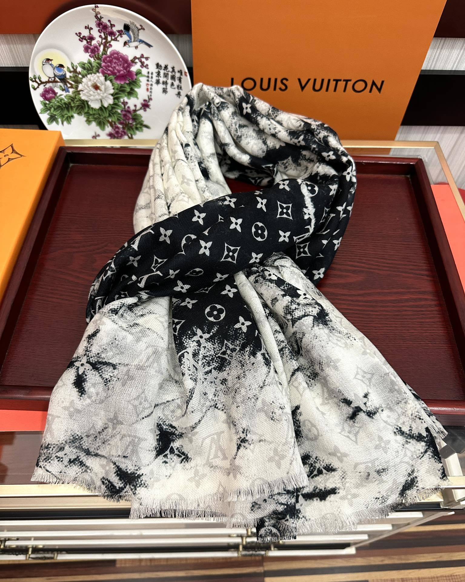 Louis new arrival scarf size: 100*200 cm 040