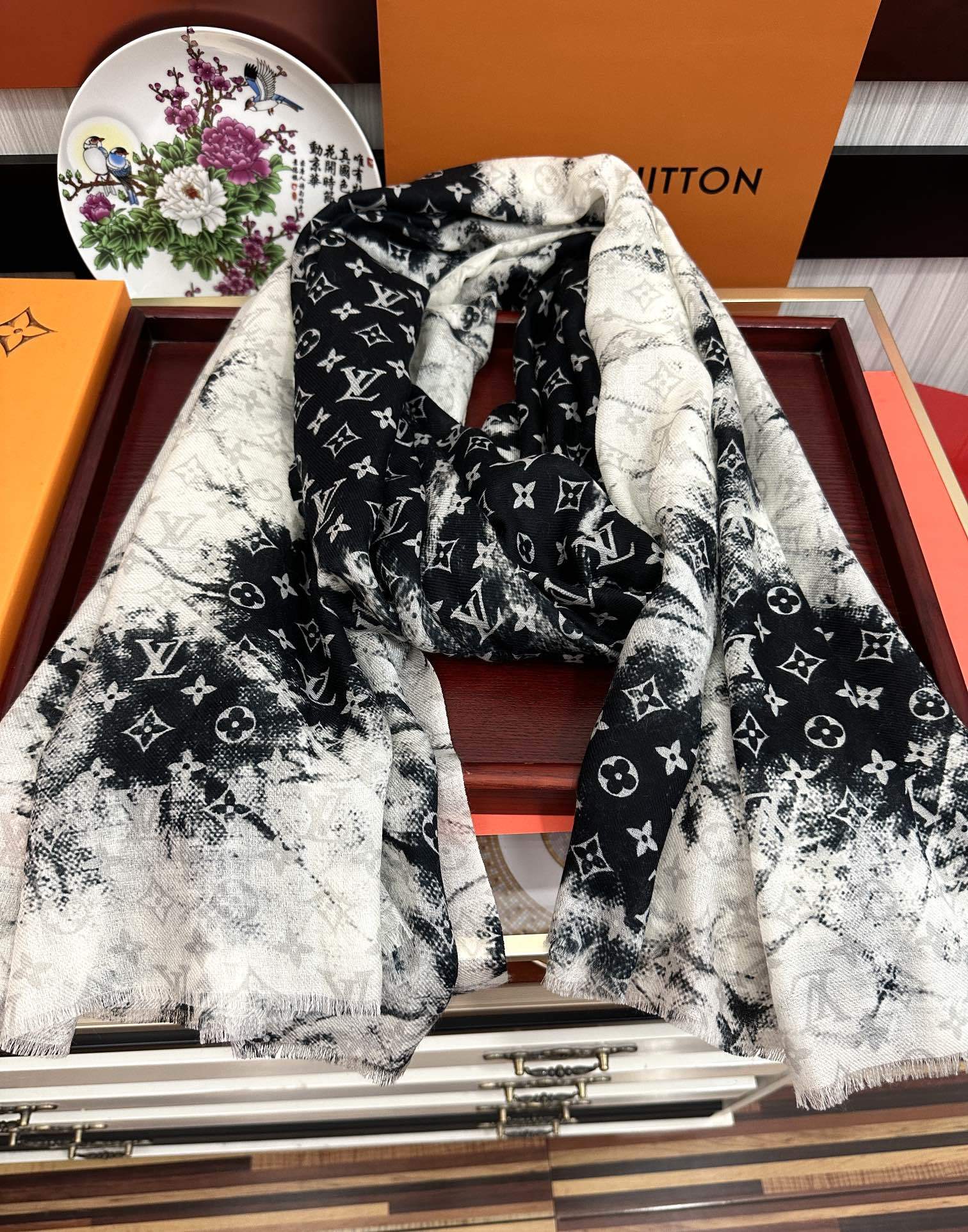 Louis new arrival scarf size: 100*200 cm 040