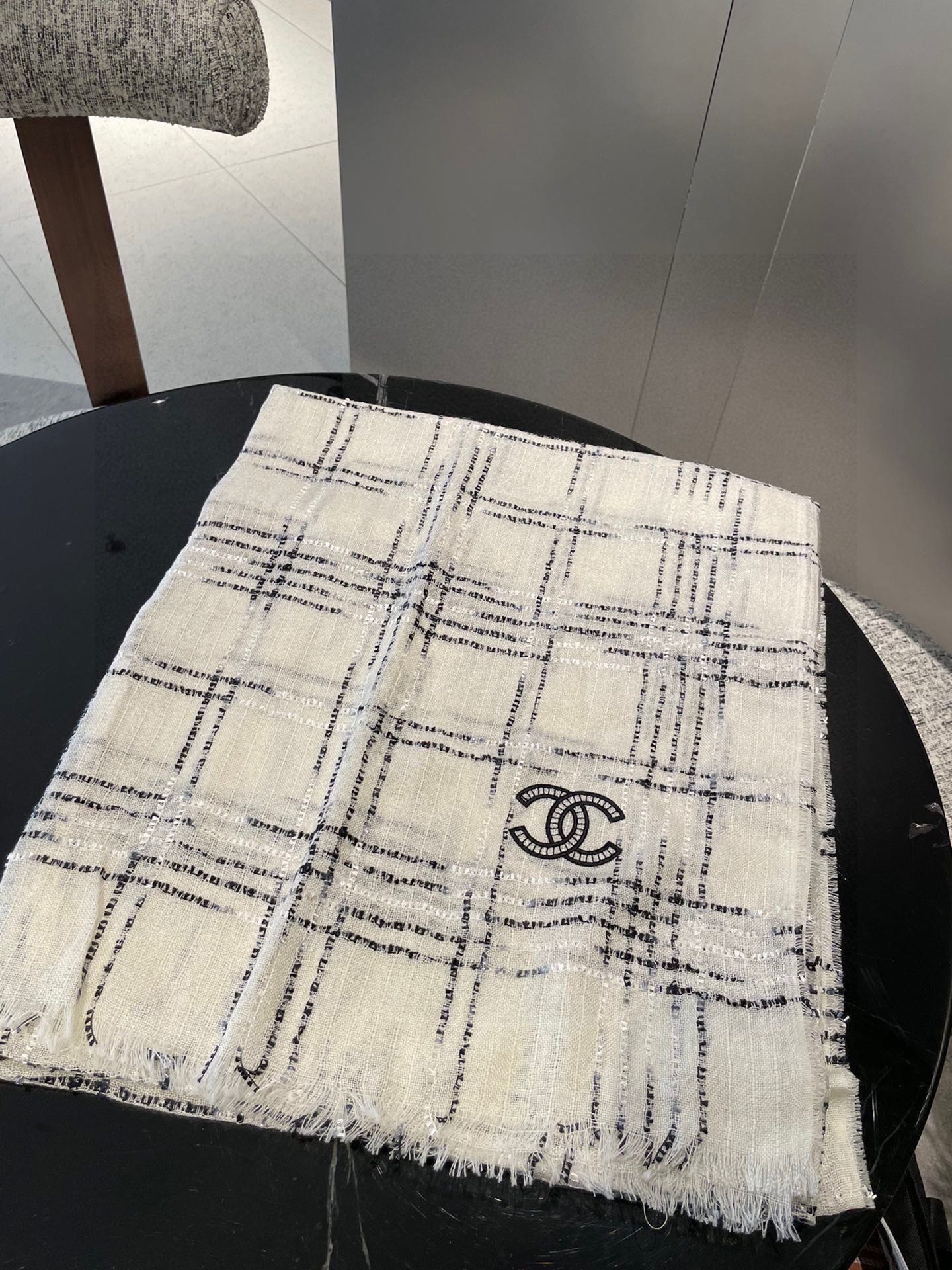 CC Scarf 140*140cm 0047