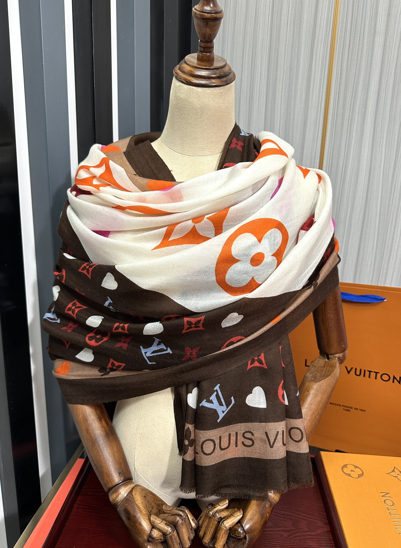 Louis new arrival scarf size: 100*200 cm 033